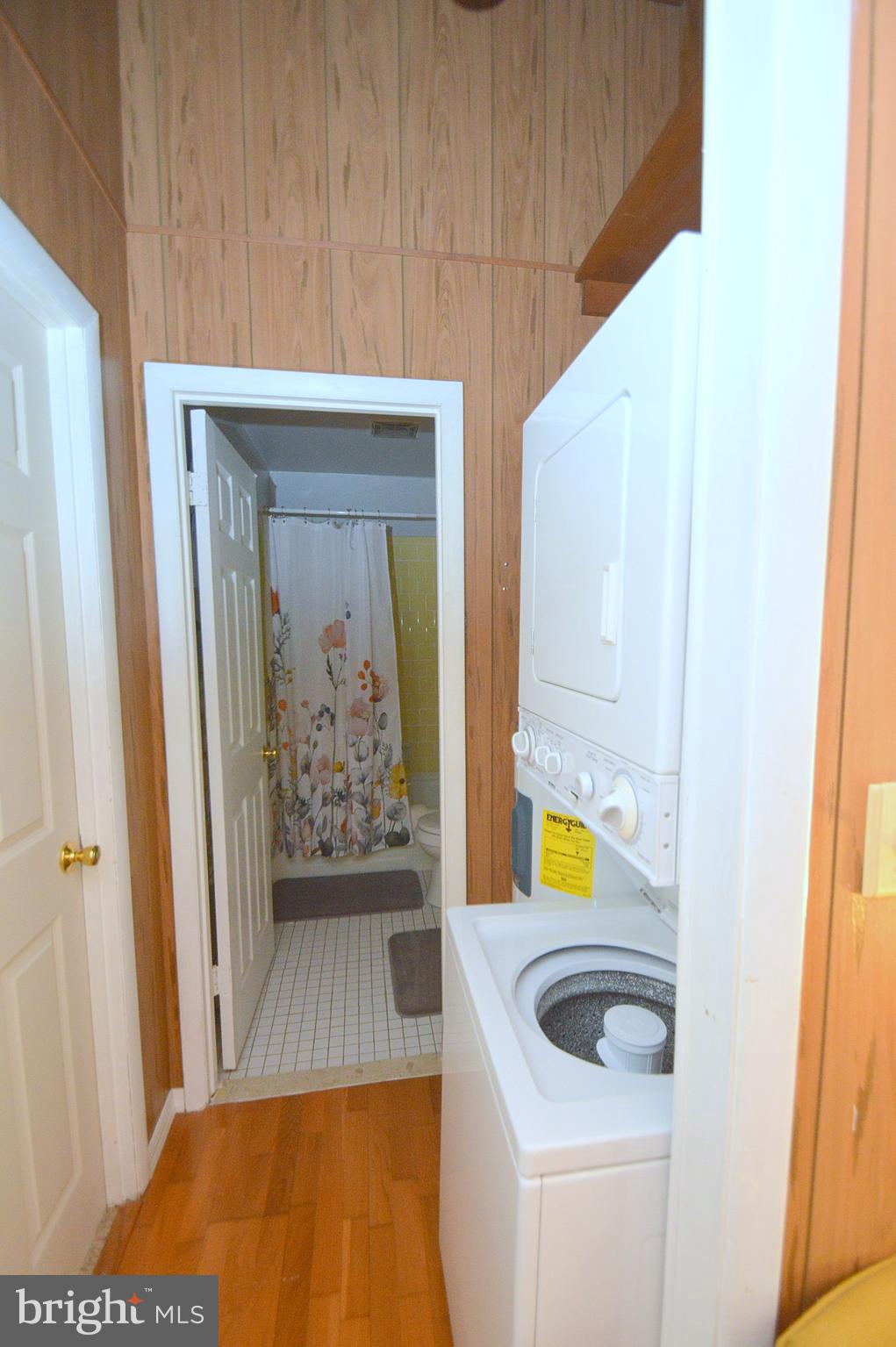 1220 Mountainside Rd