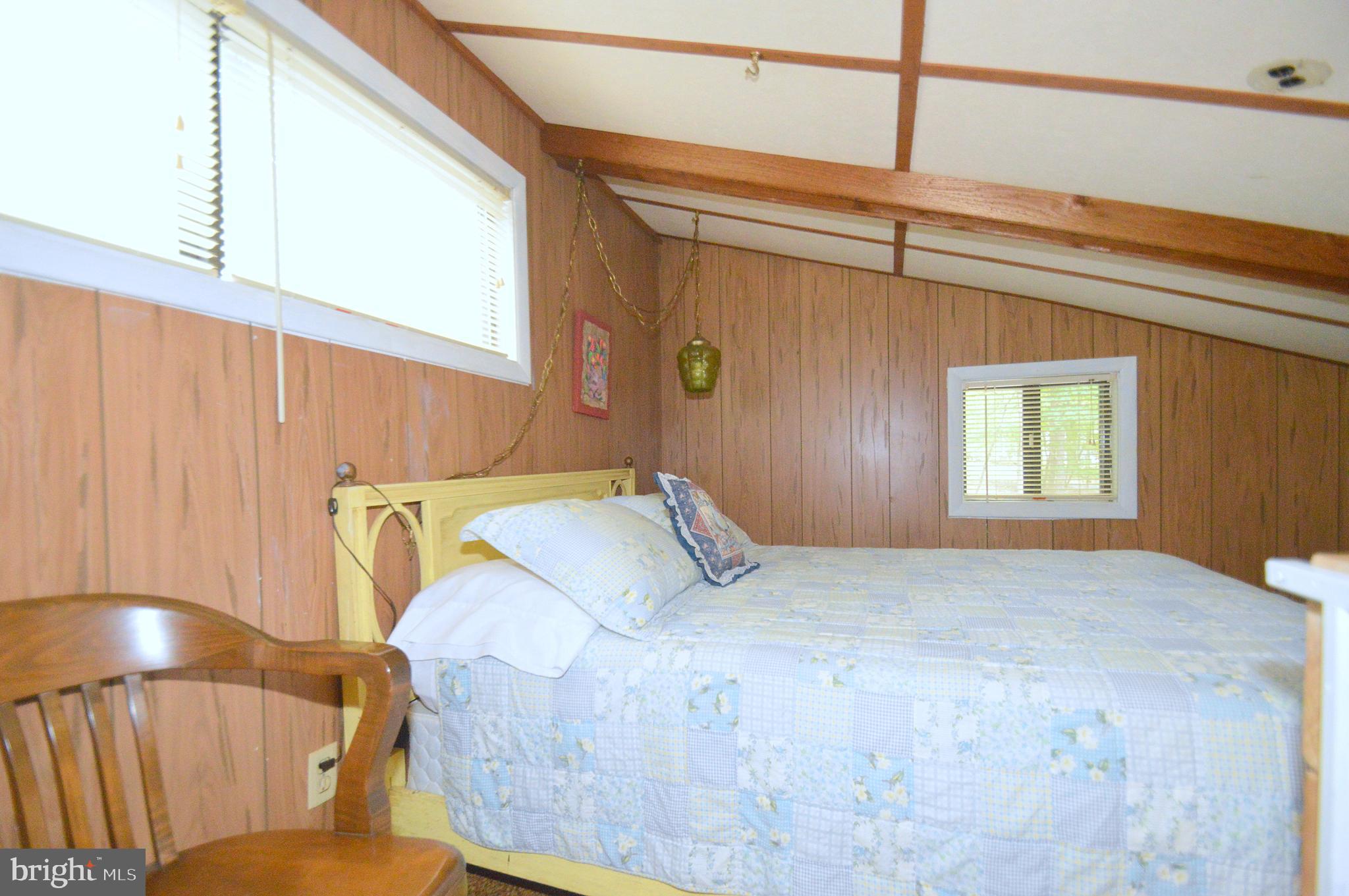 1220 Mountainside Rd