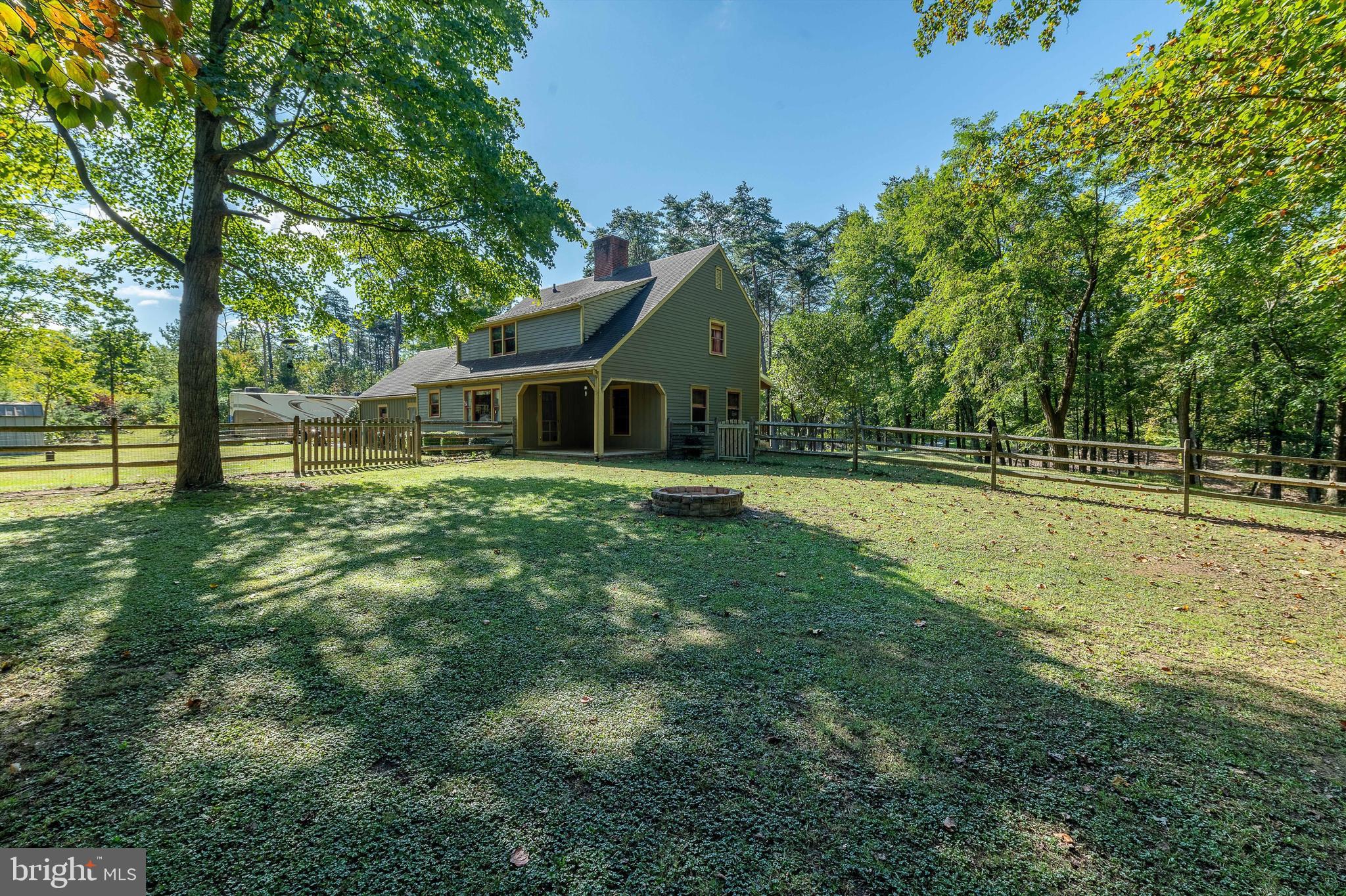 121 Elderberry Dr