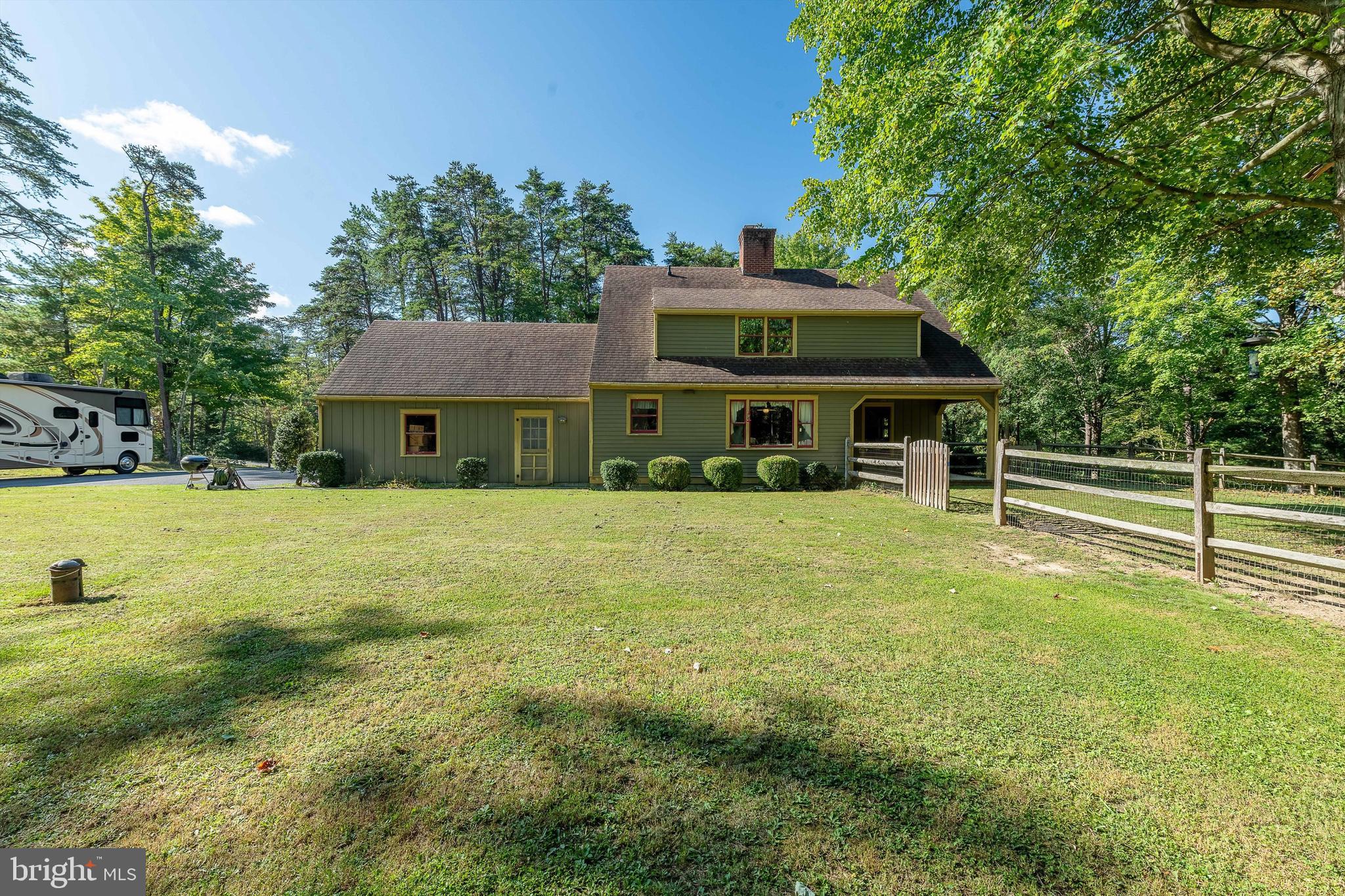 121 Elderberry Dr