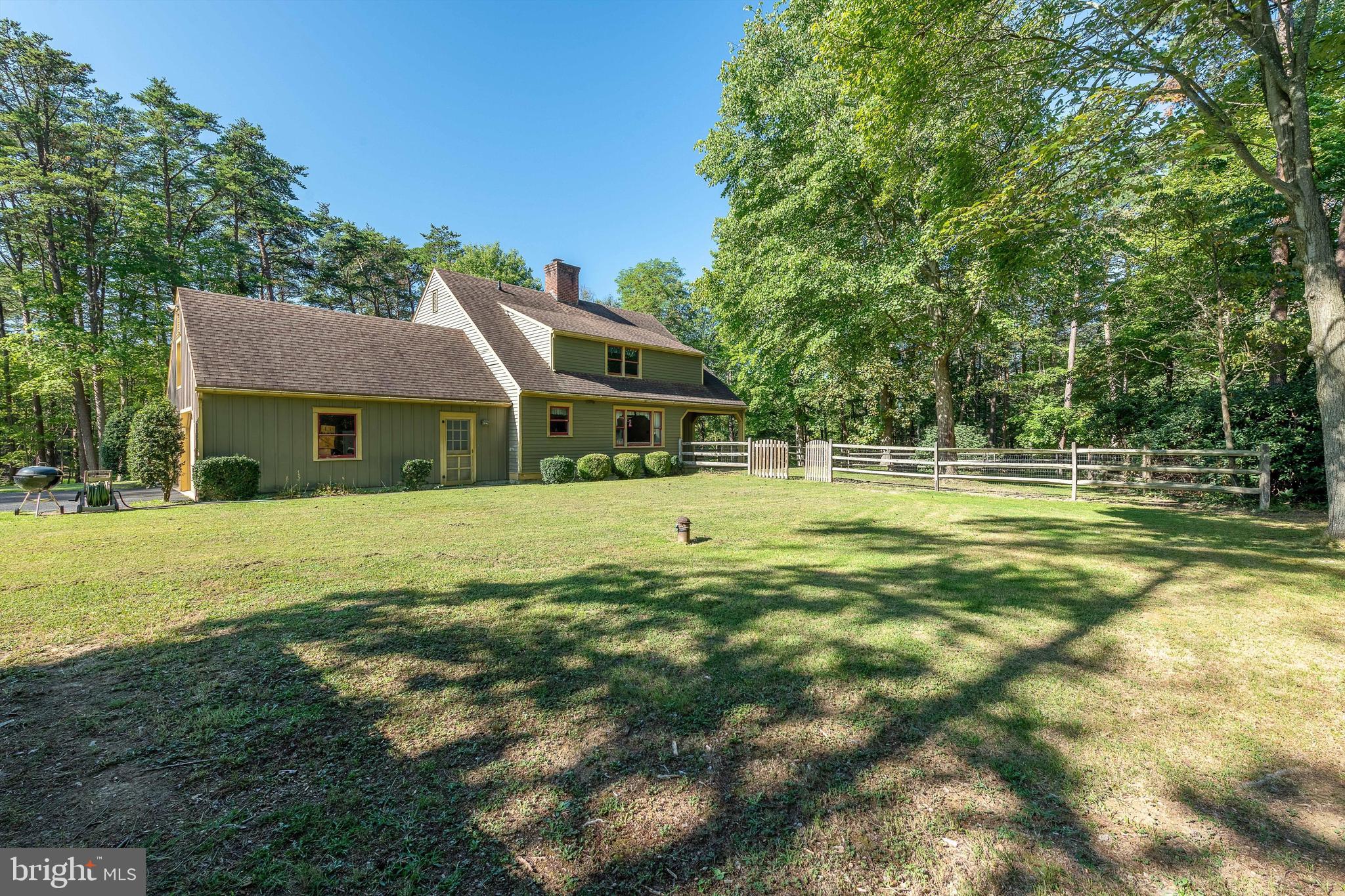 121 Elderberry Dr