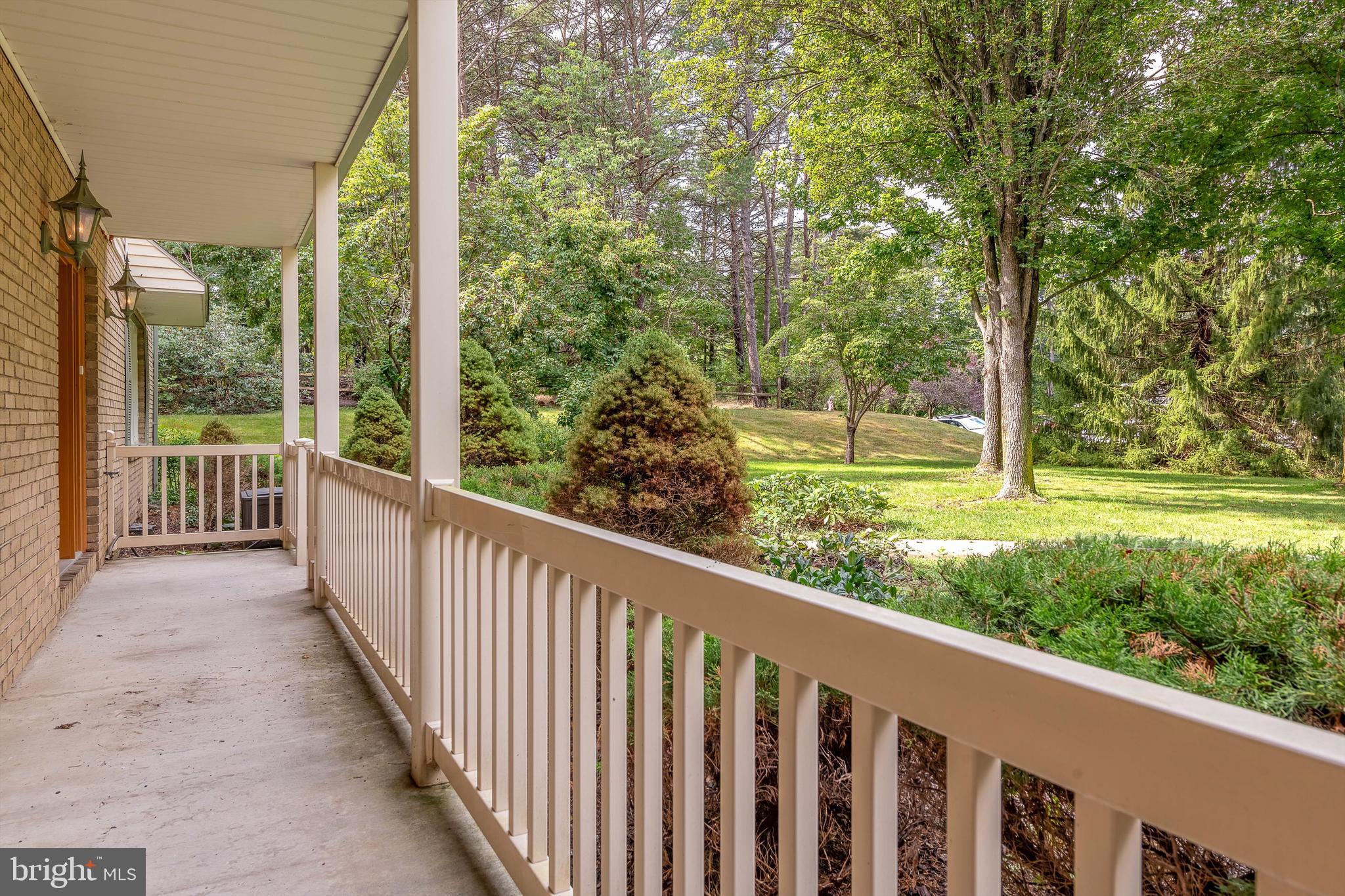 160 Cottage Place Dr