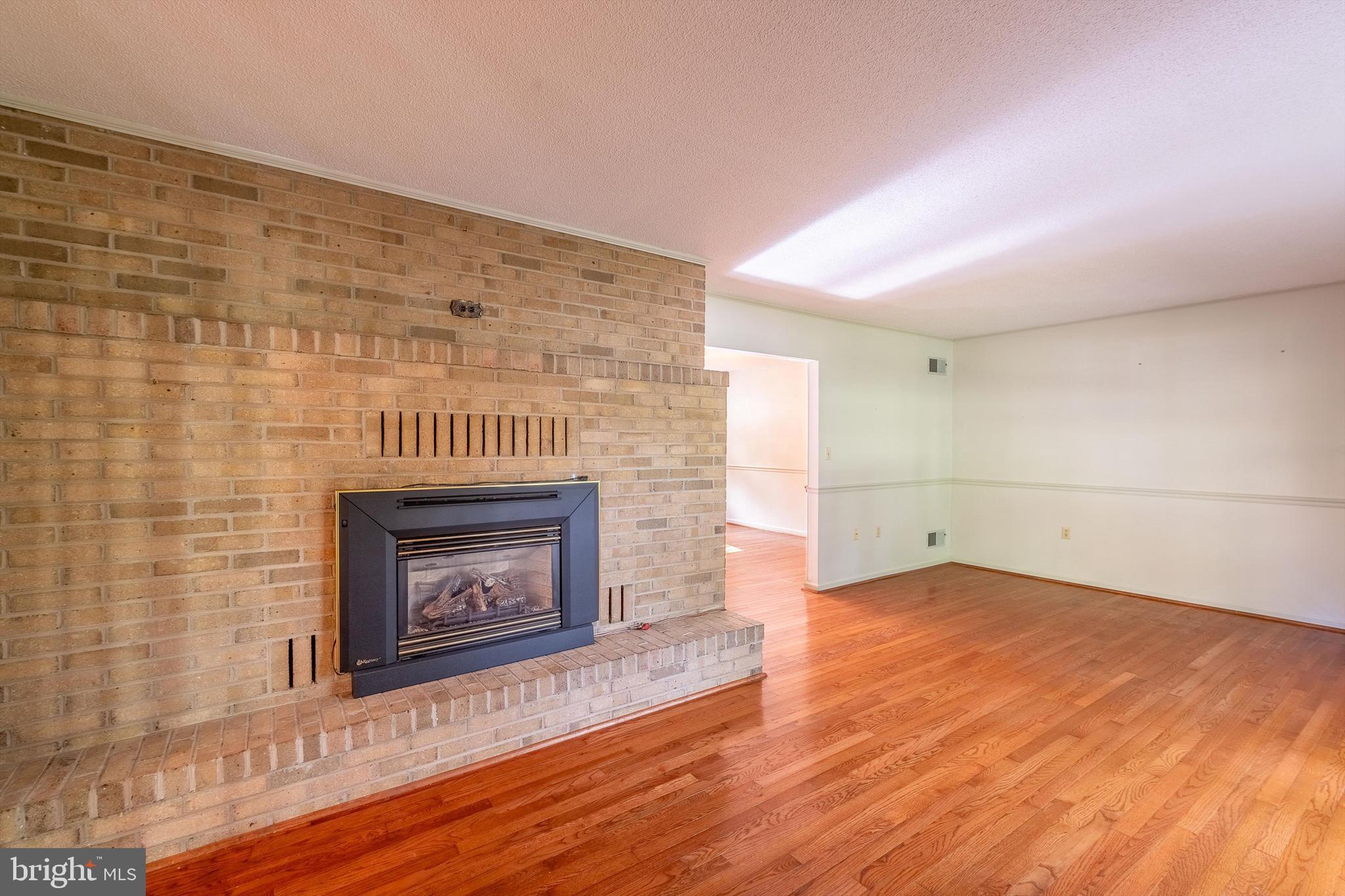 160 Cottage Place Dr