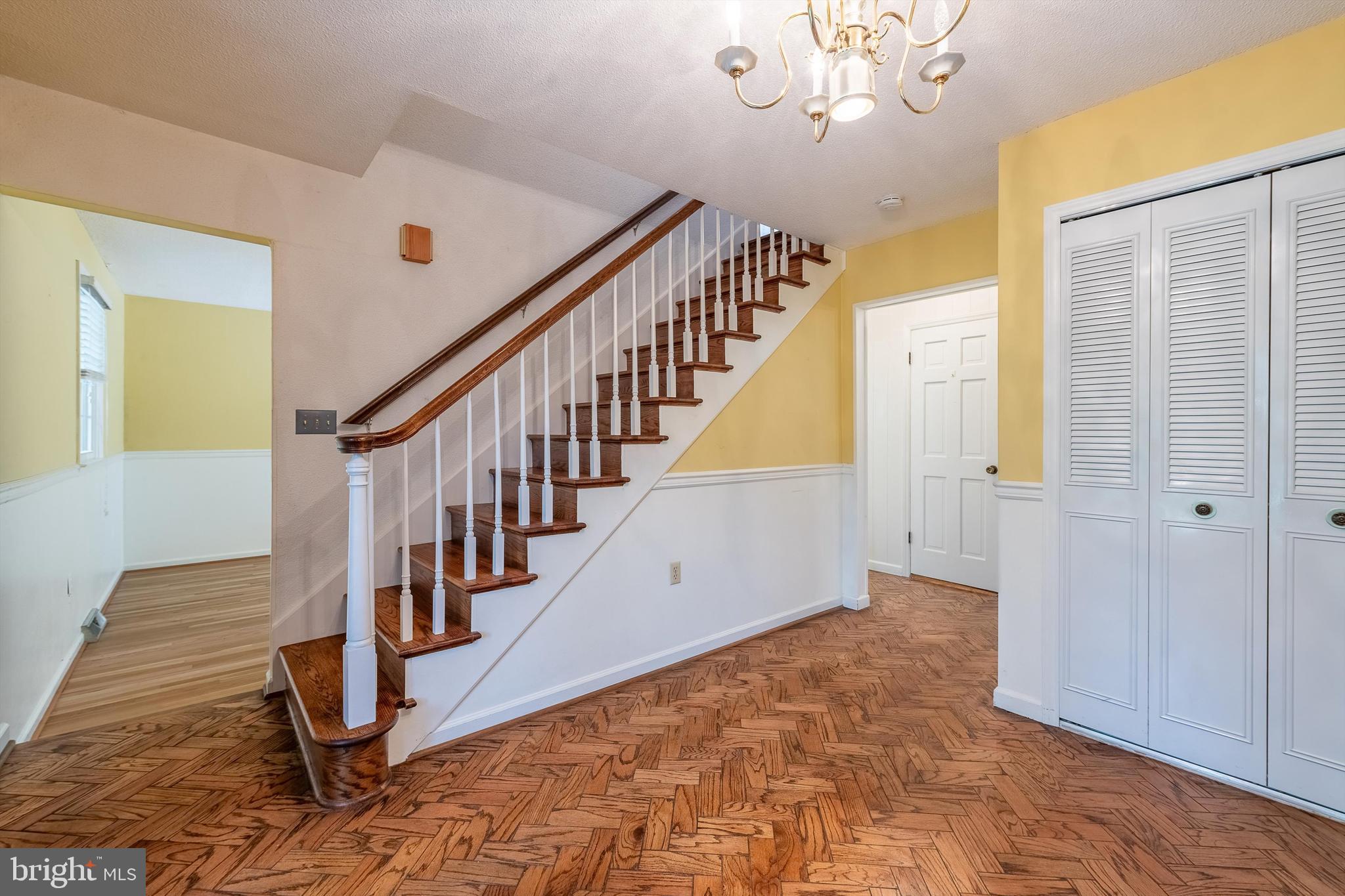 160 Cottage Place Dr