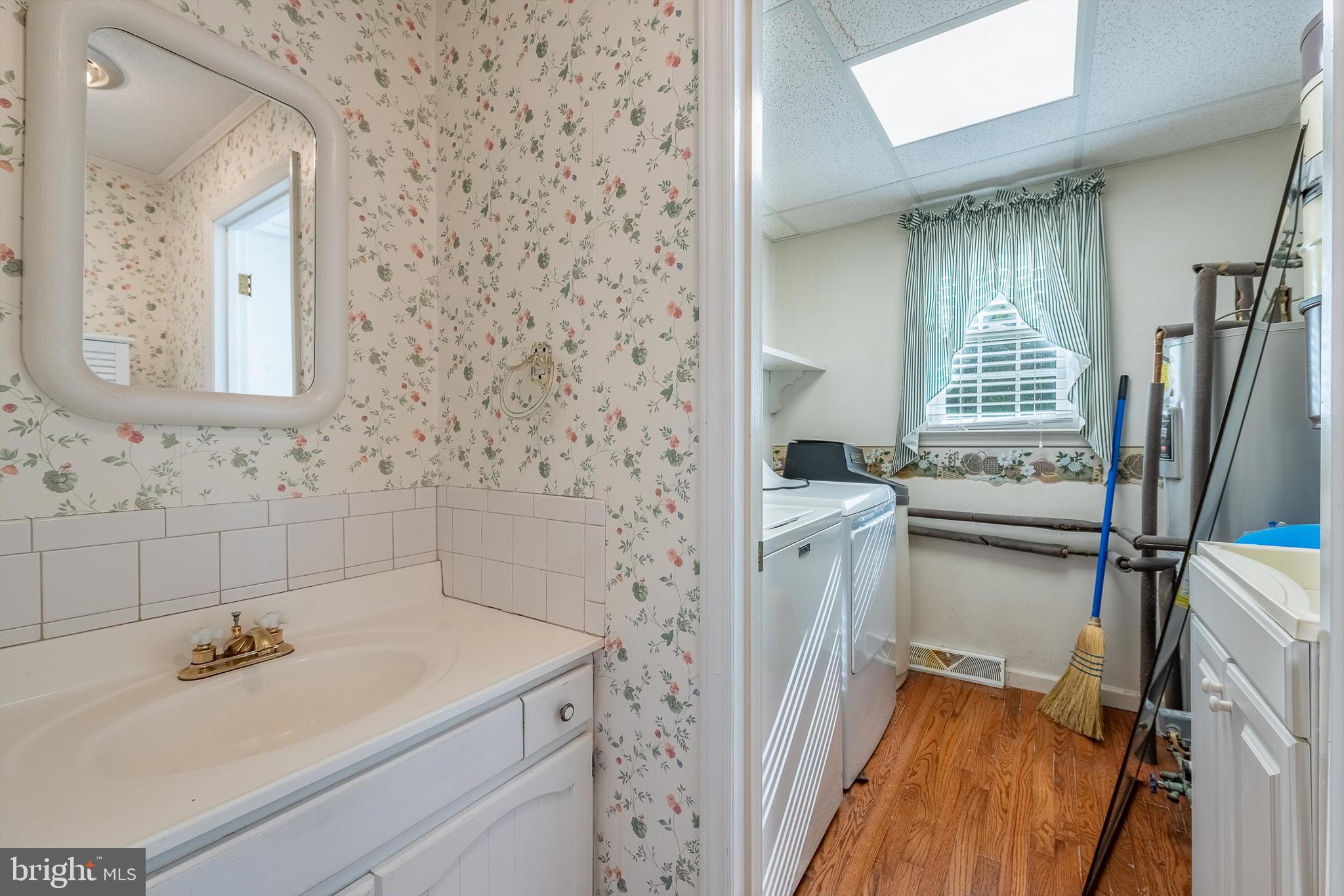 160 Cottage Place Dr