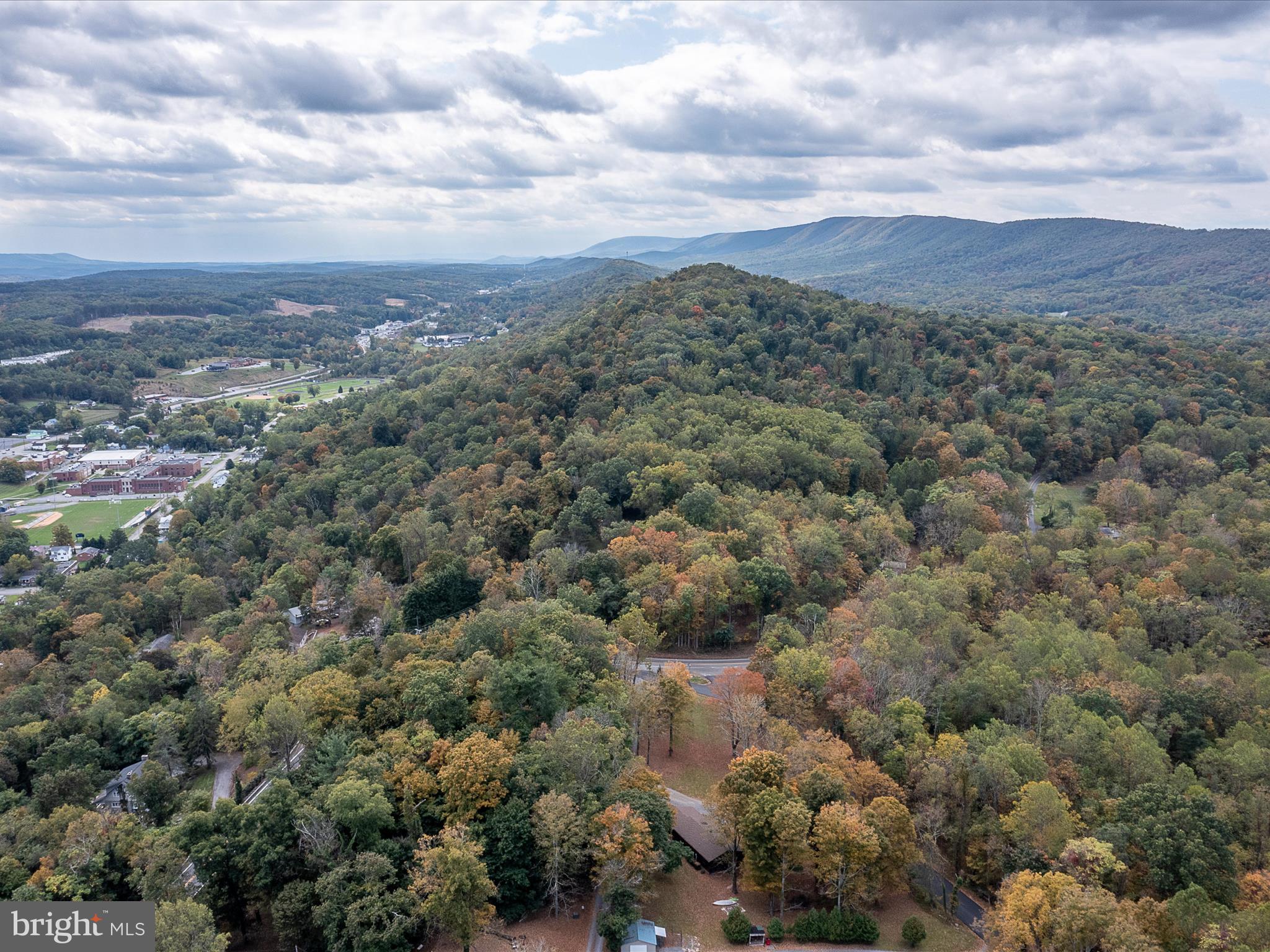 56 Sir Johns Run Rd