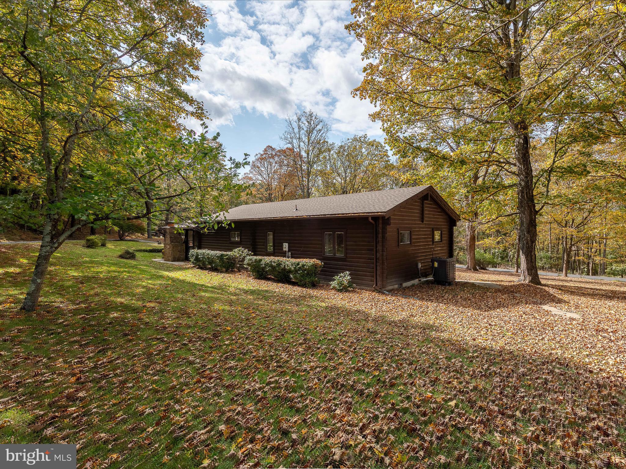 56 Sir Johns Run Rd