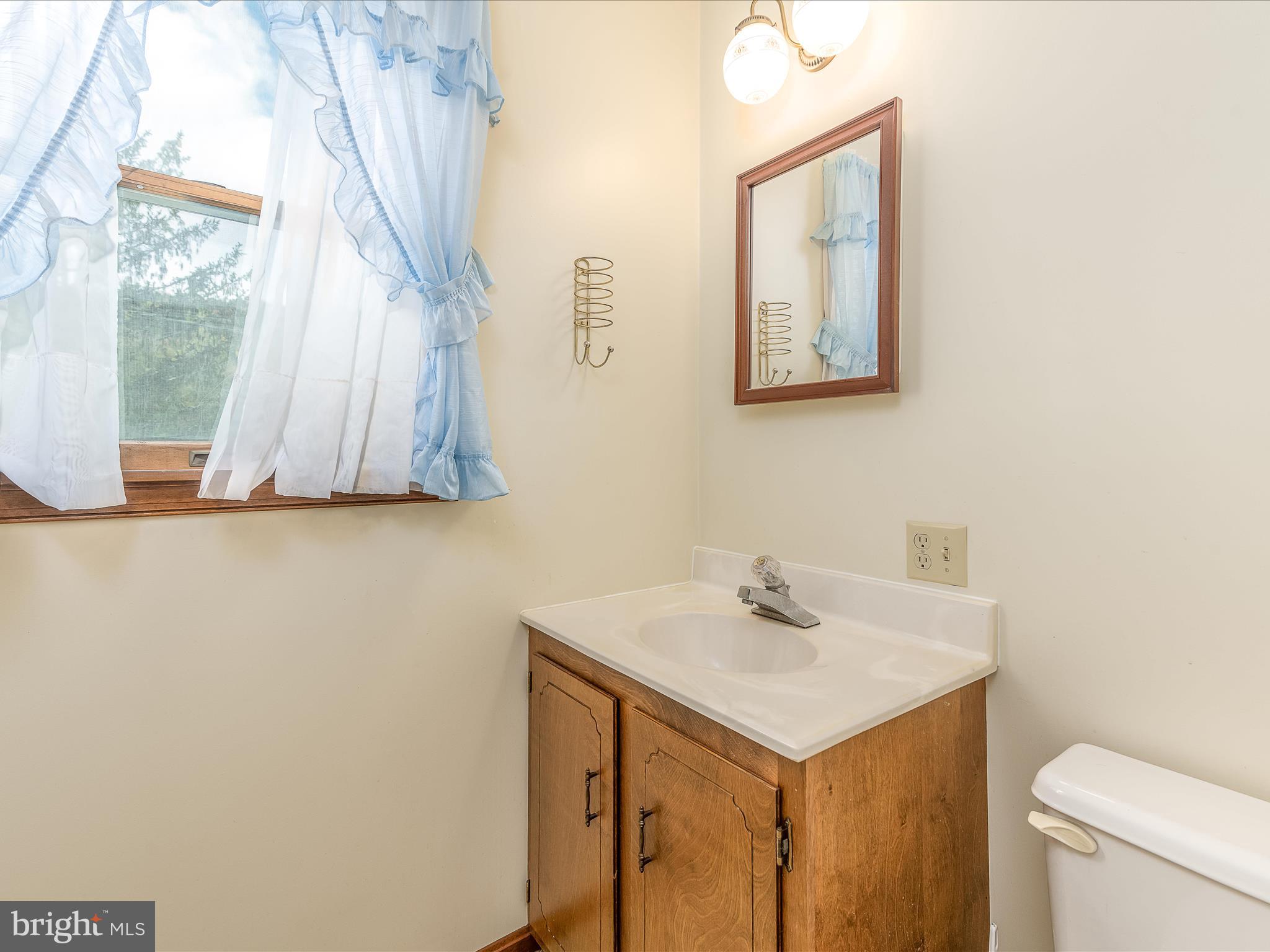 5240 Winchester Grade Rd