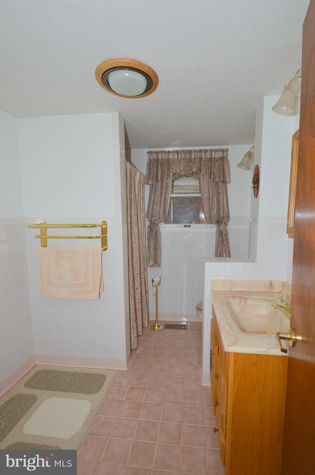 7 Lantern Ln