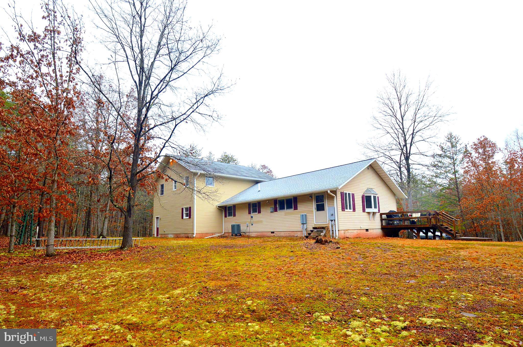 7 Lantern Ln