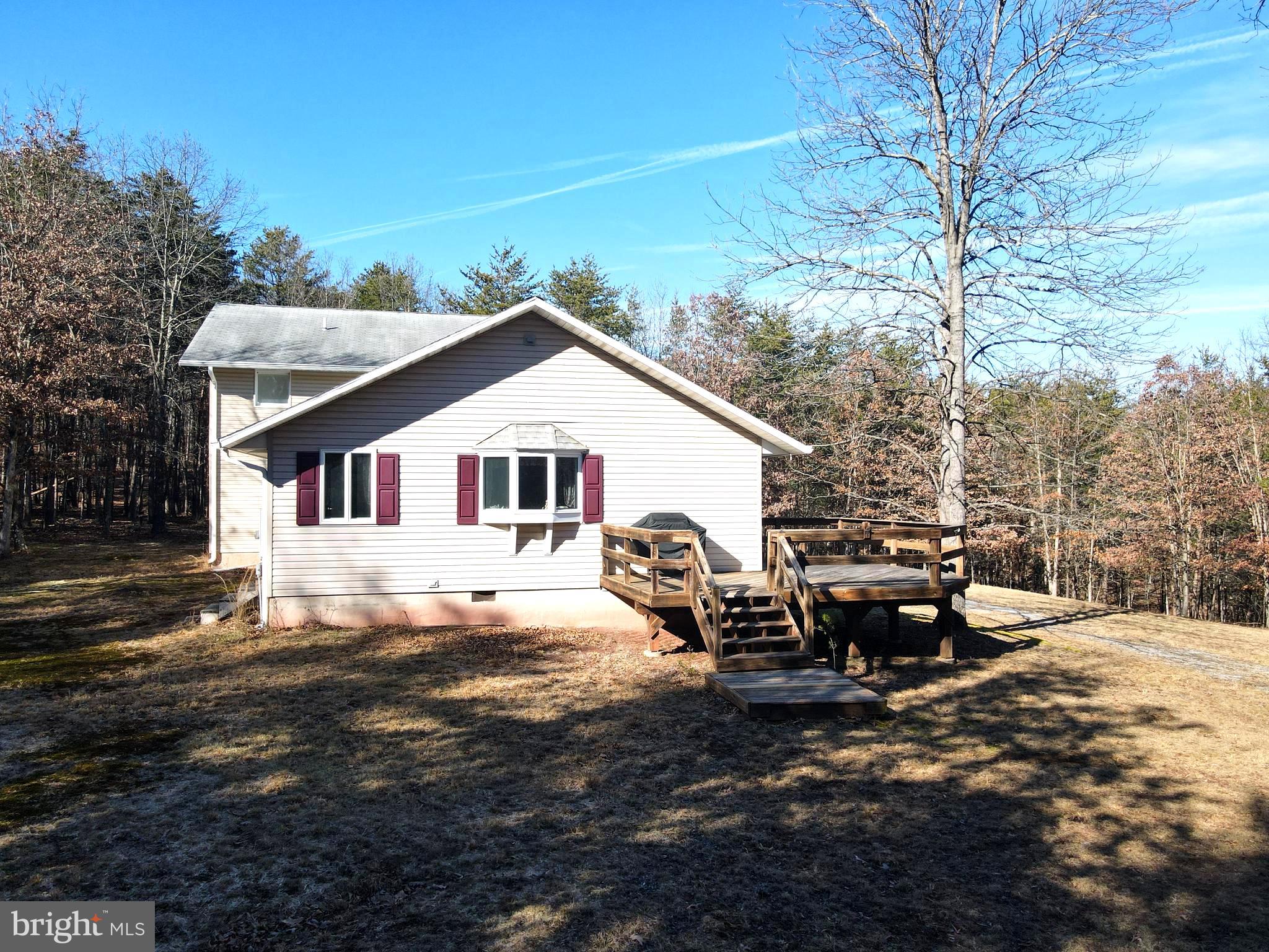 7 Lantern Ln