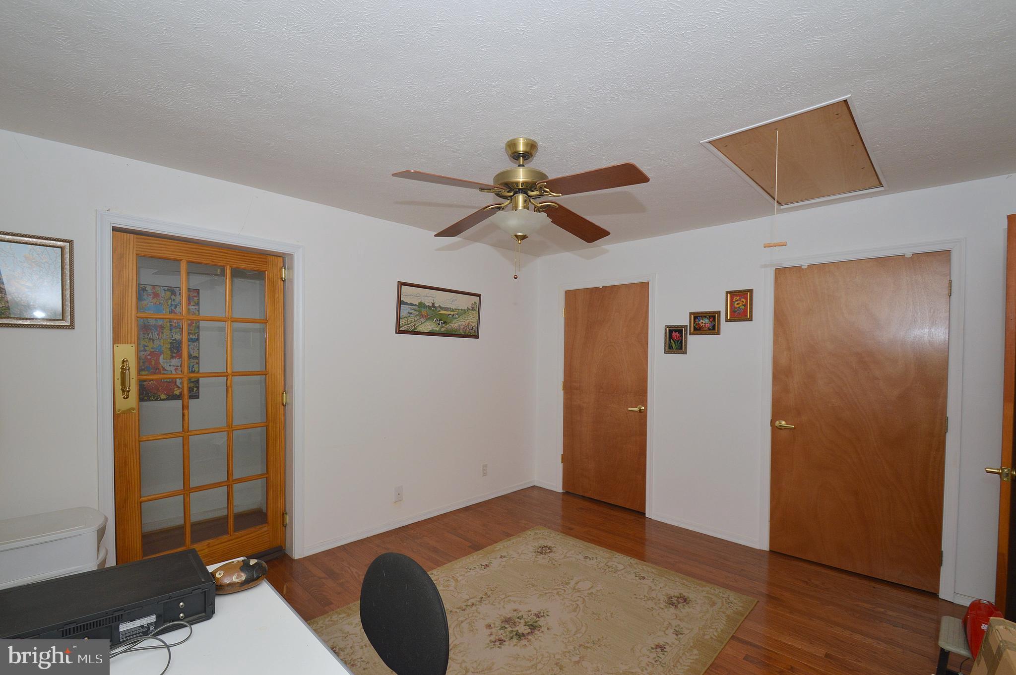 7 Lantern Ln