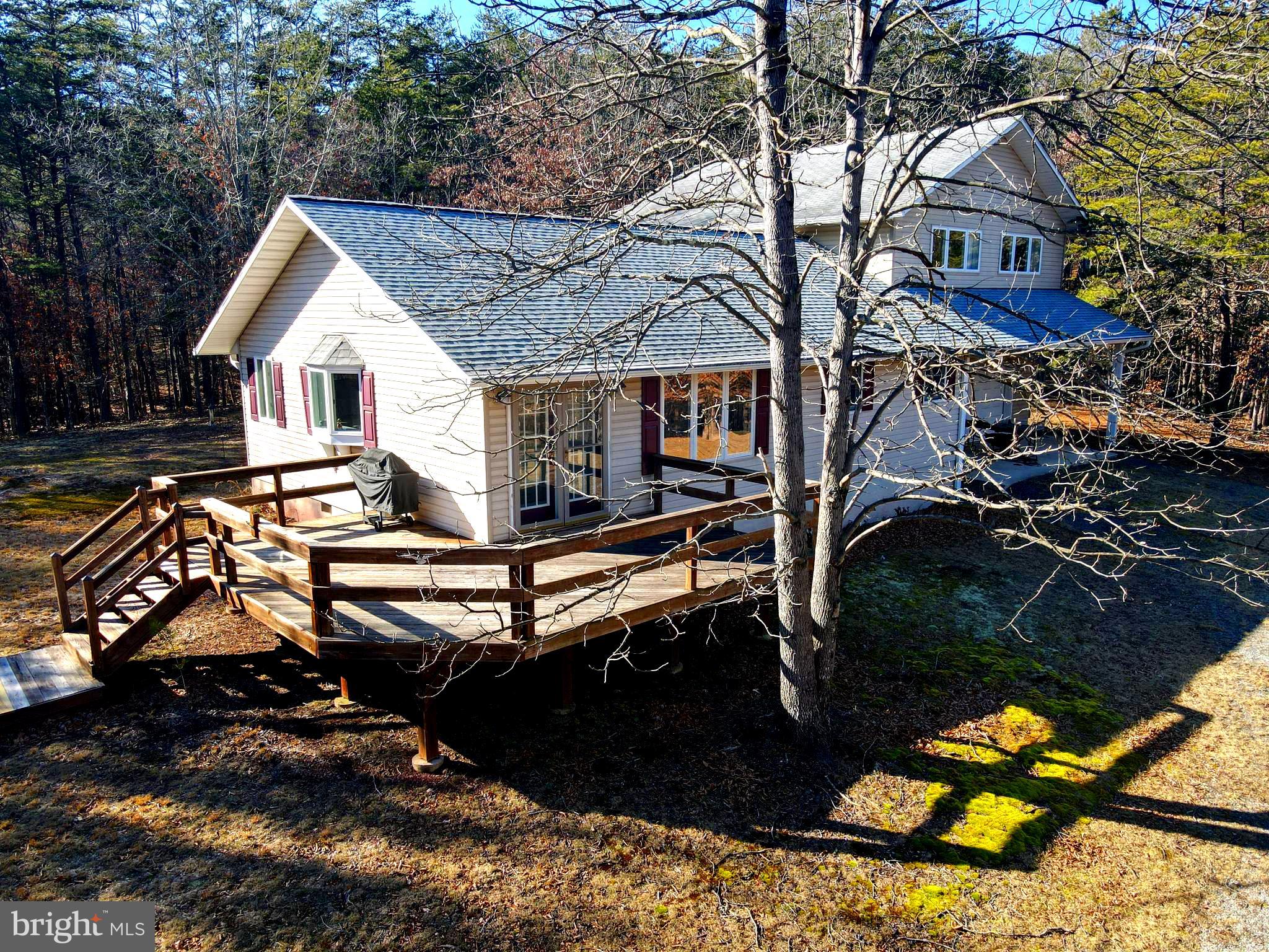 7 Lantern Ln