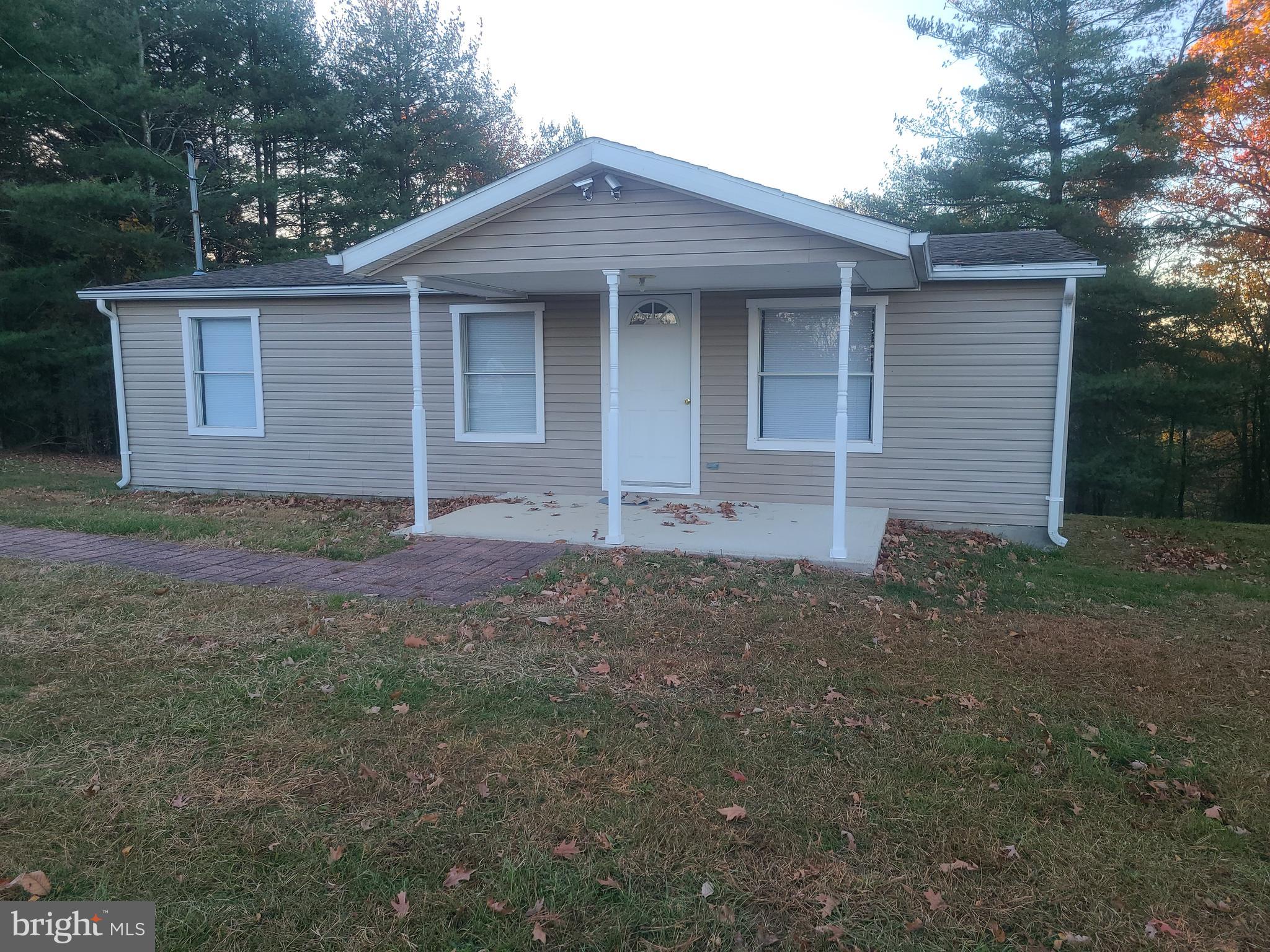 831 Longview Dr