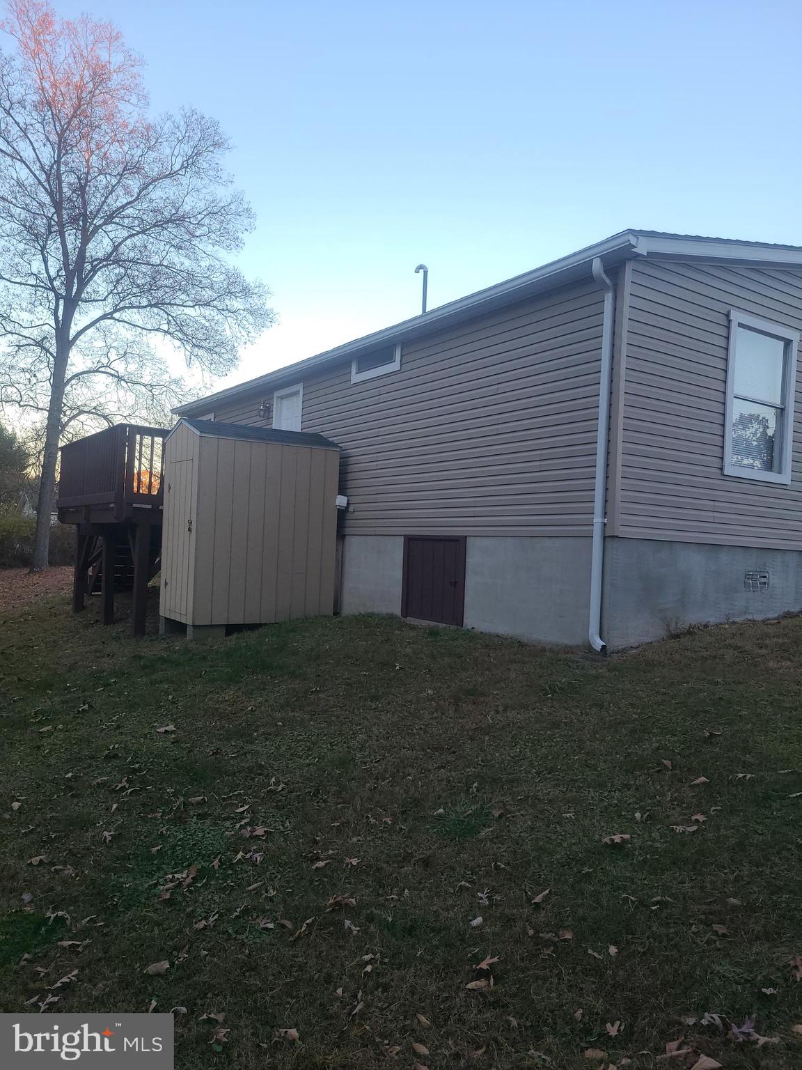 831 Longview Dr