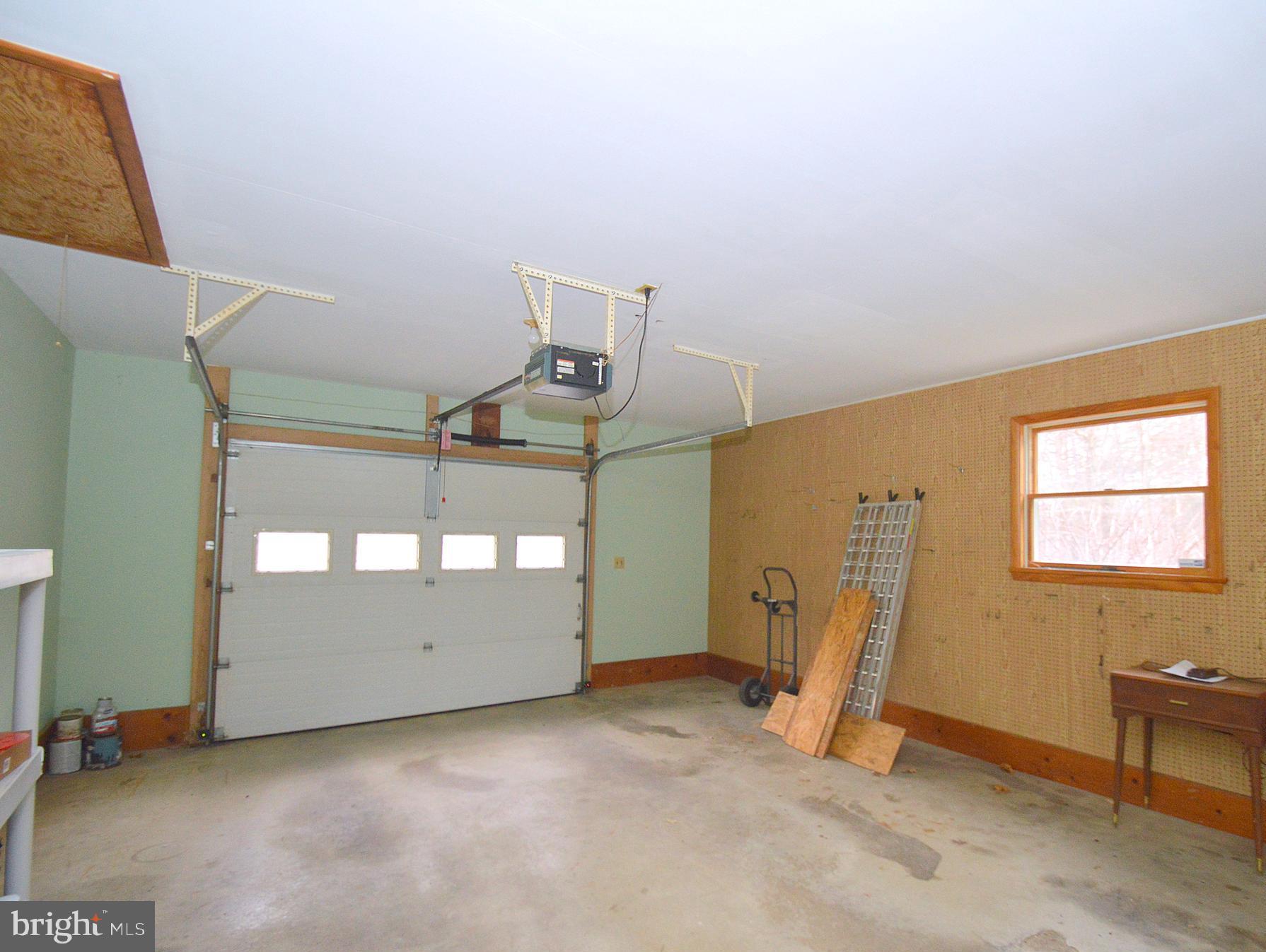 315 Shirley Dr