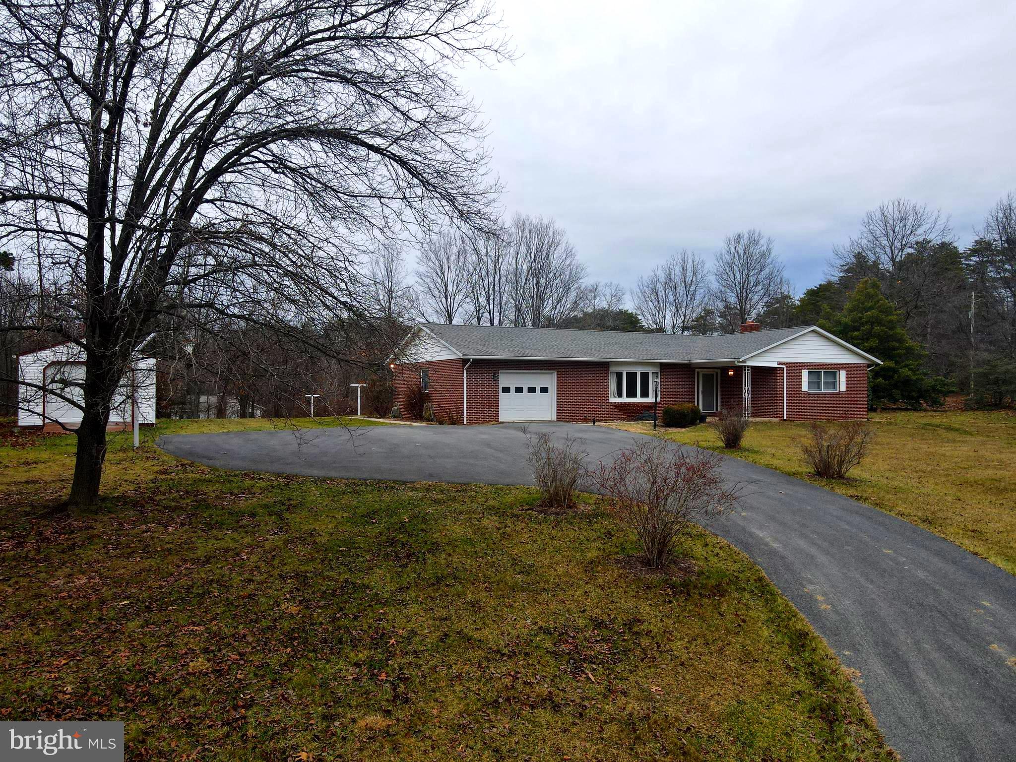 315 Shirley Dr