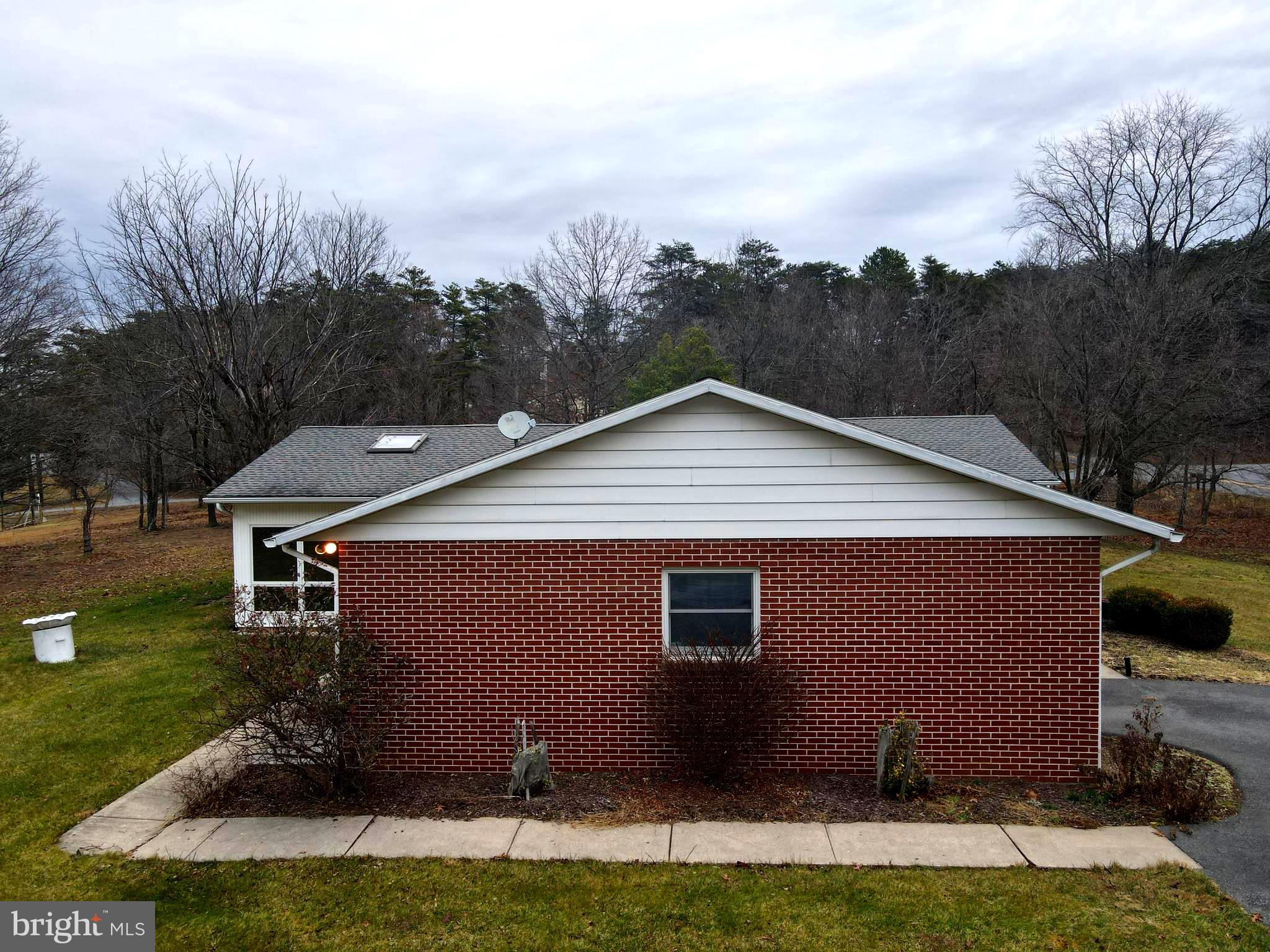 315 Shirley Dr