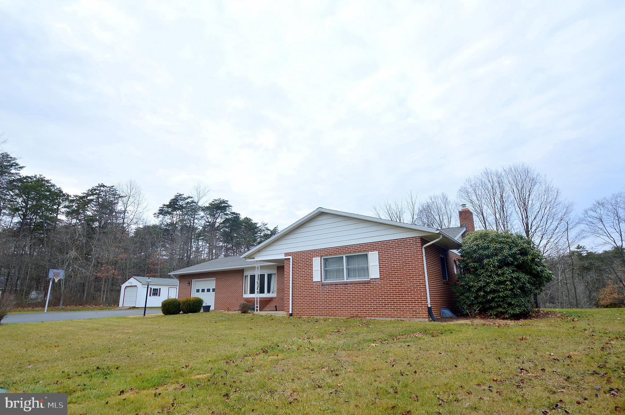 315 Shirley Dr