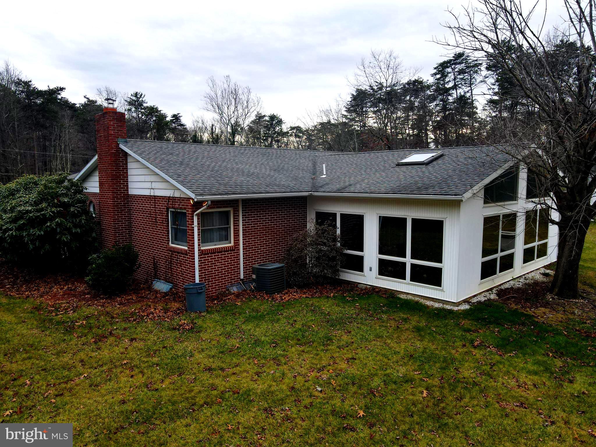315 Shirley Dr