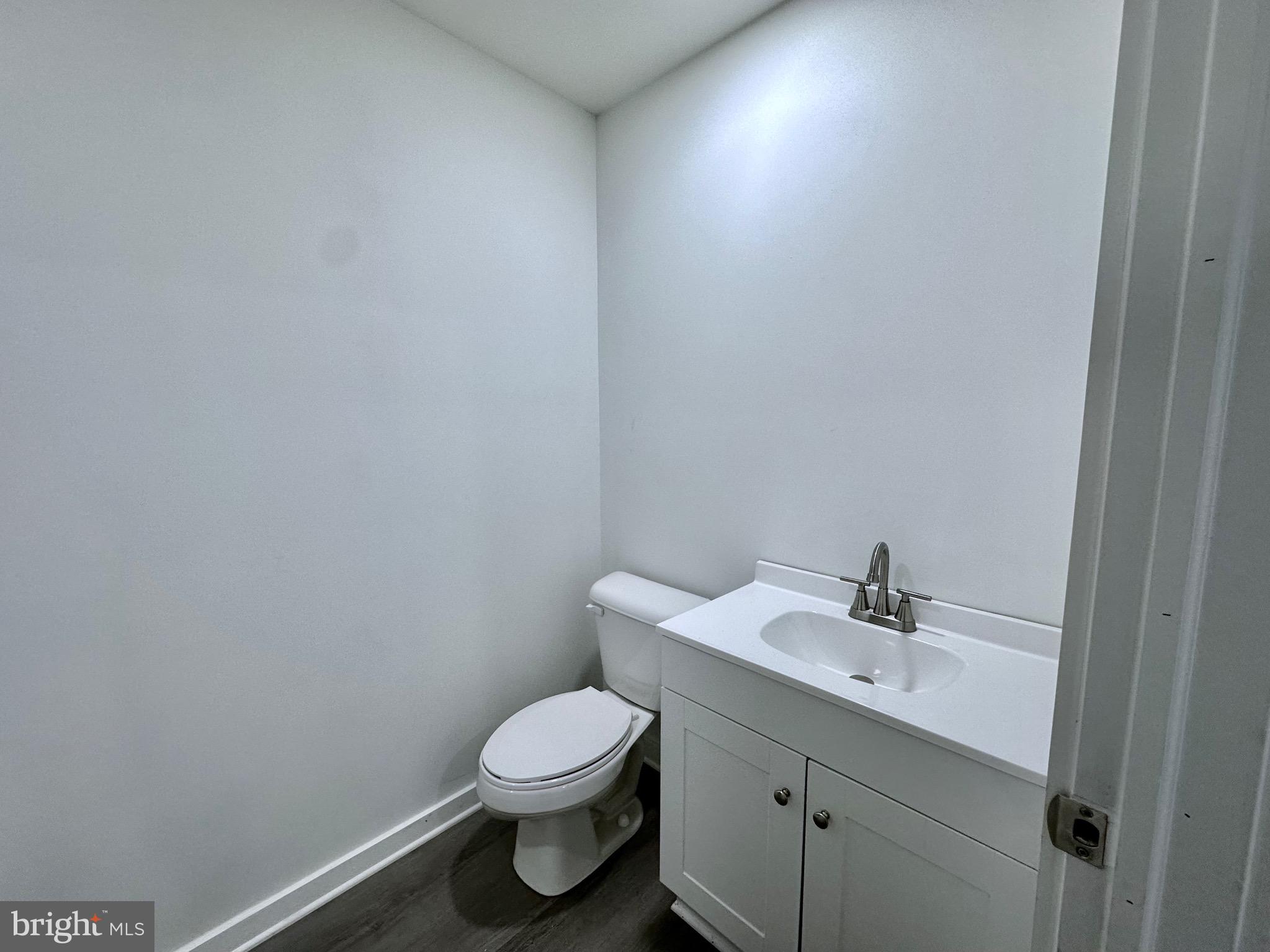 253 Douglas Ln