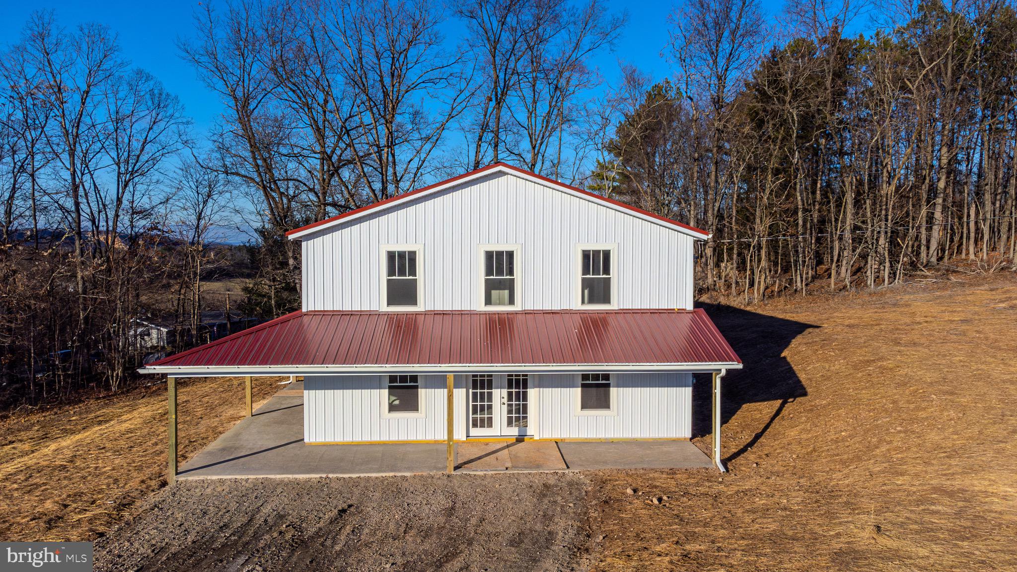 253 Douglas Ln