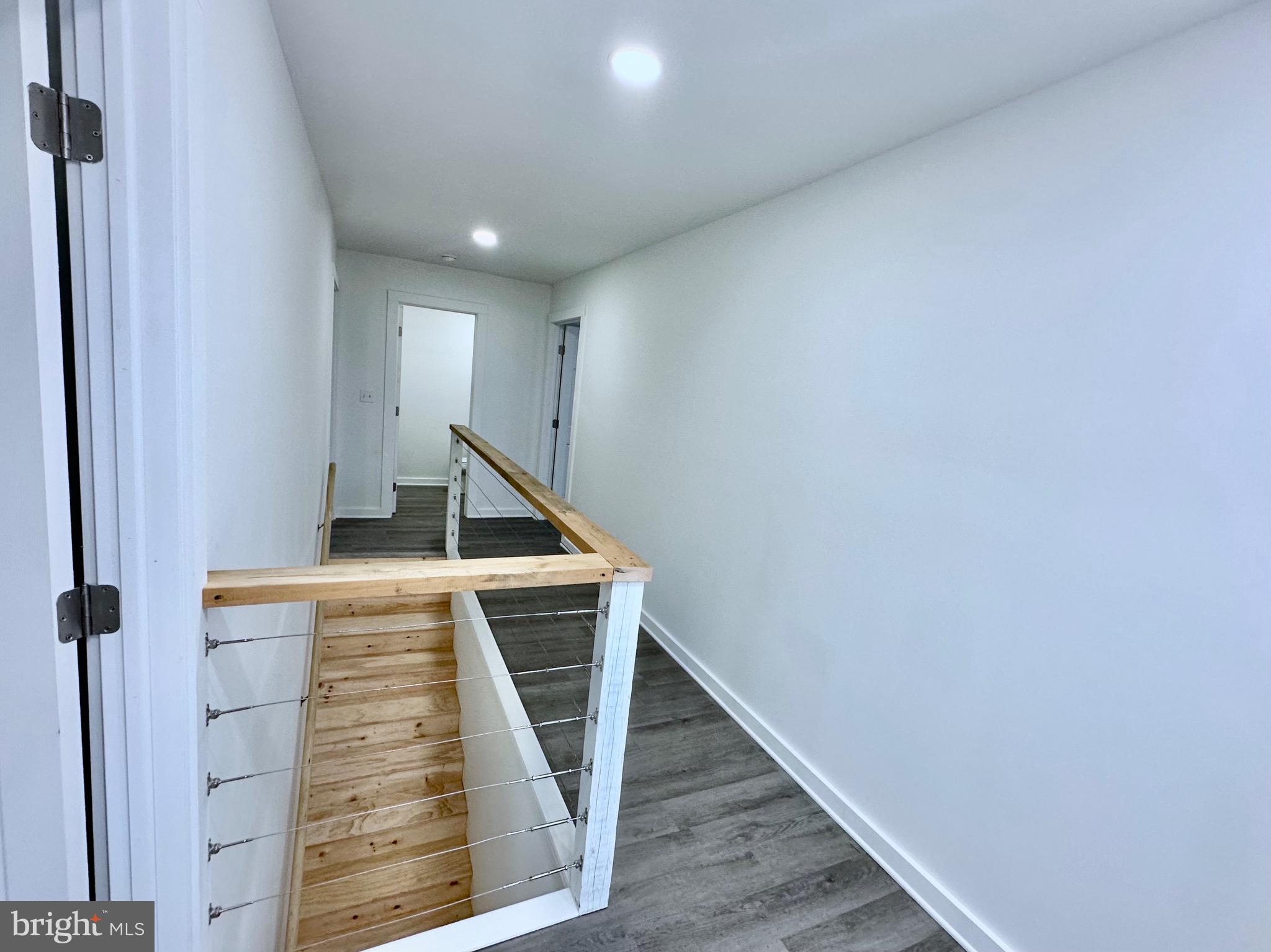 253 Douglas Ln