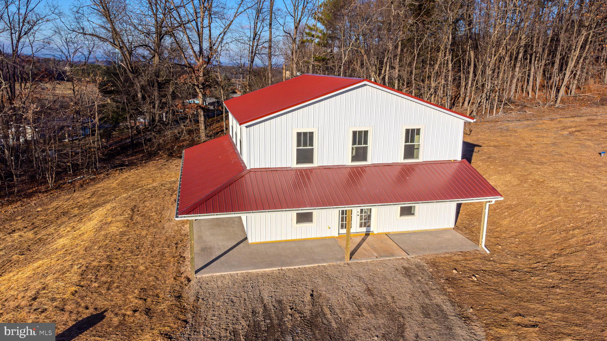 253 Douglas Ln