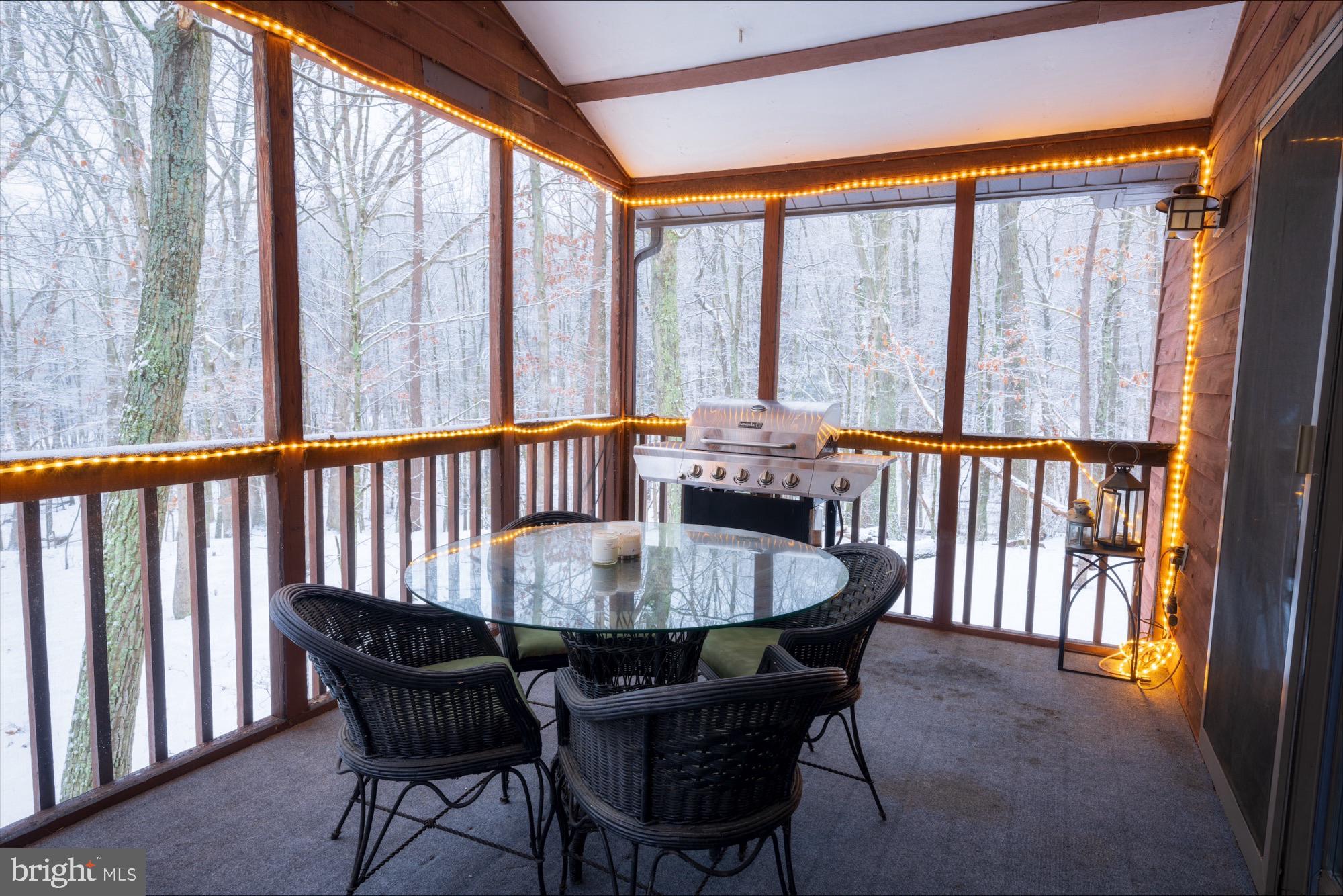 170 Cardinal Ln