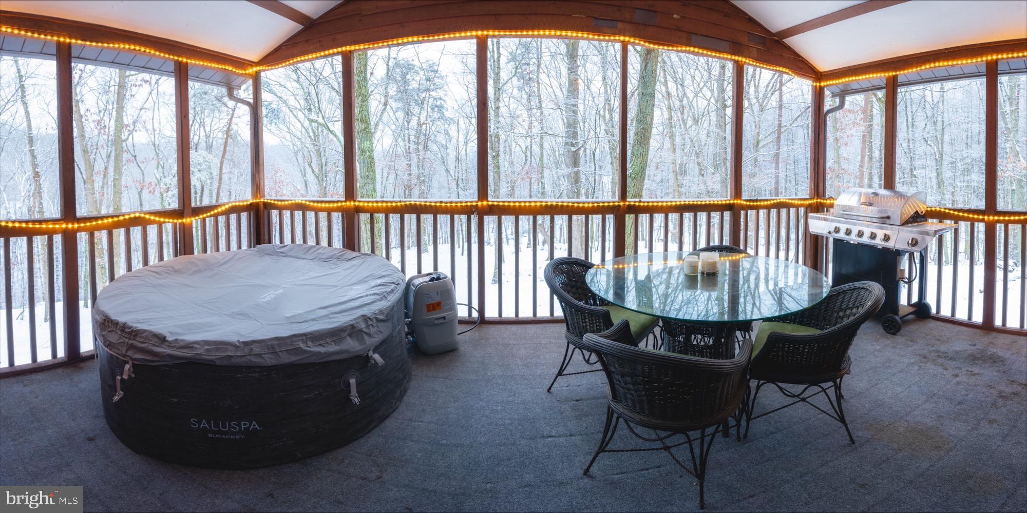 170 Cardinal Ln