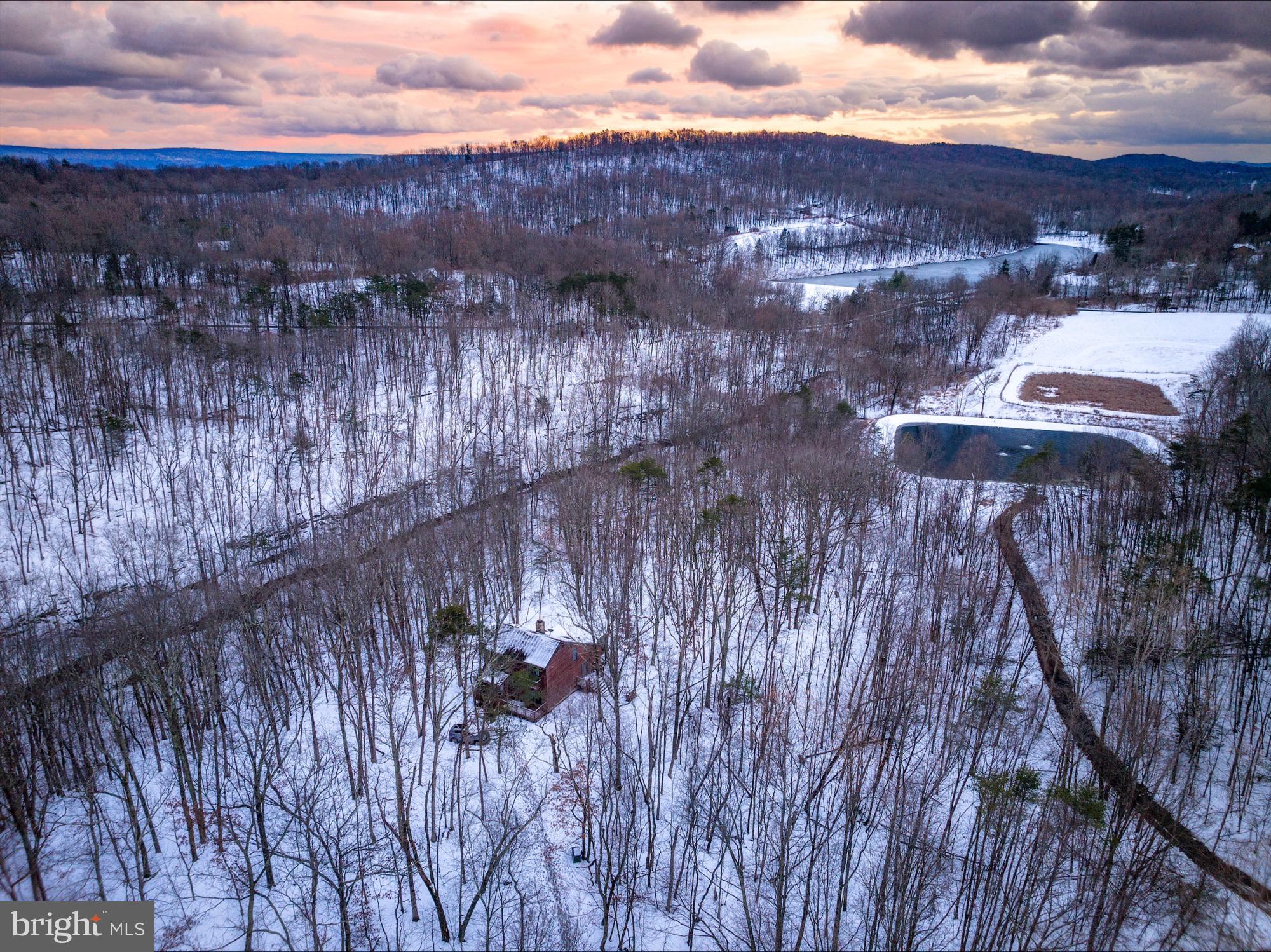 170 Cardinal Ln