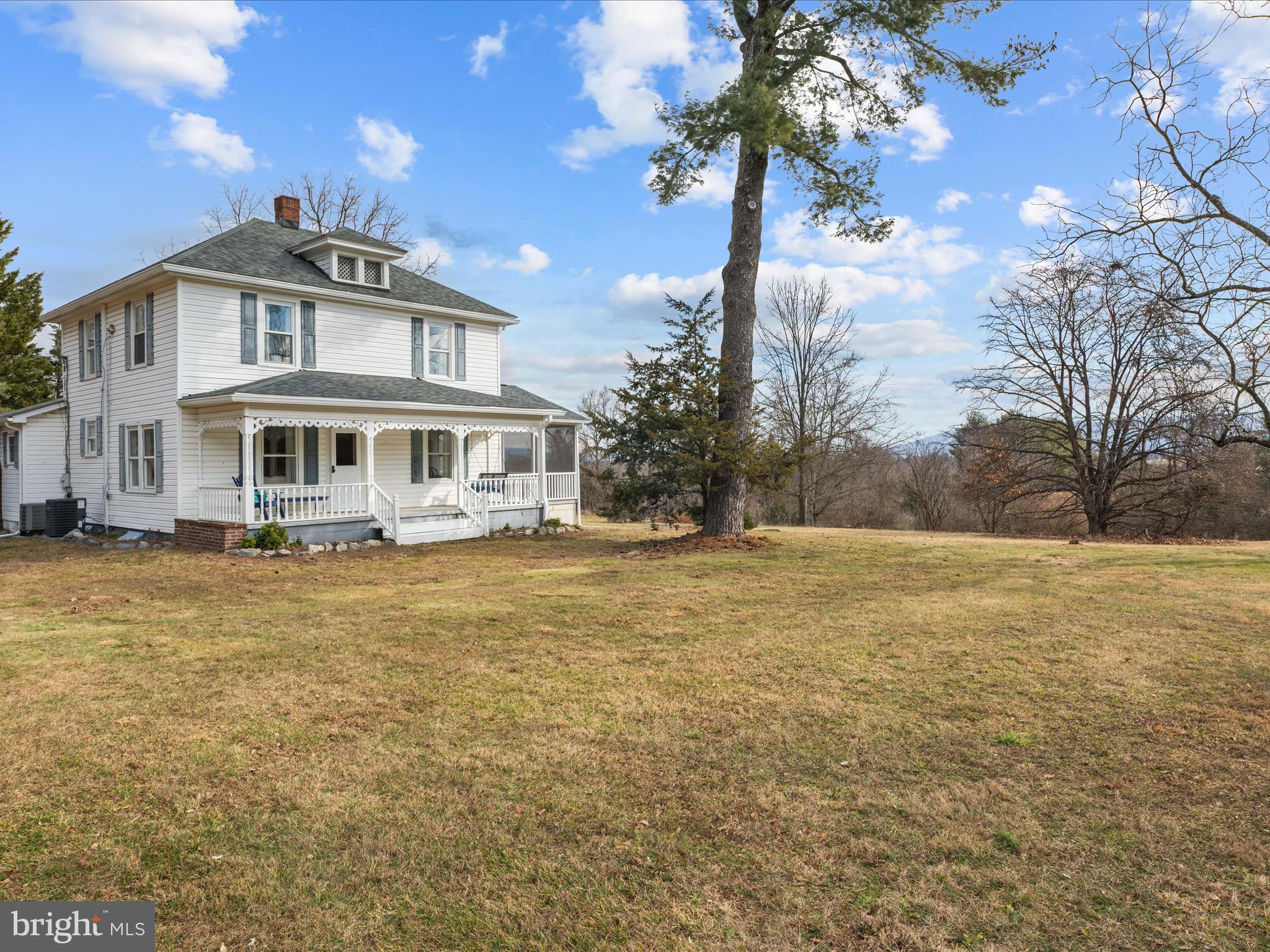 64 Linden Farm Ln