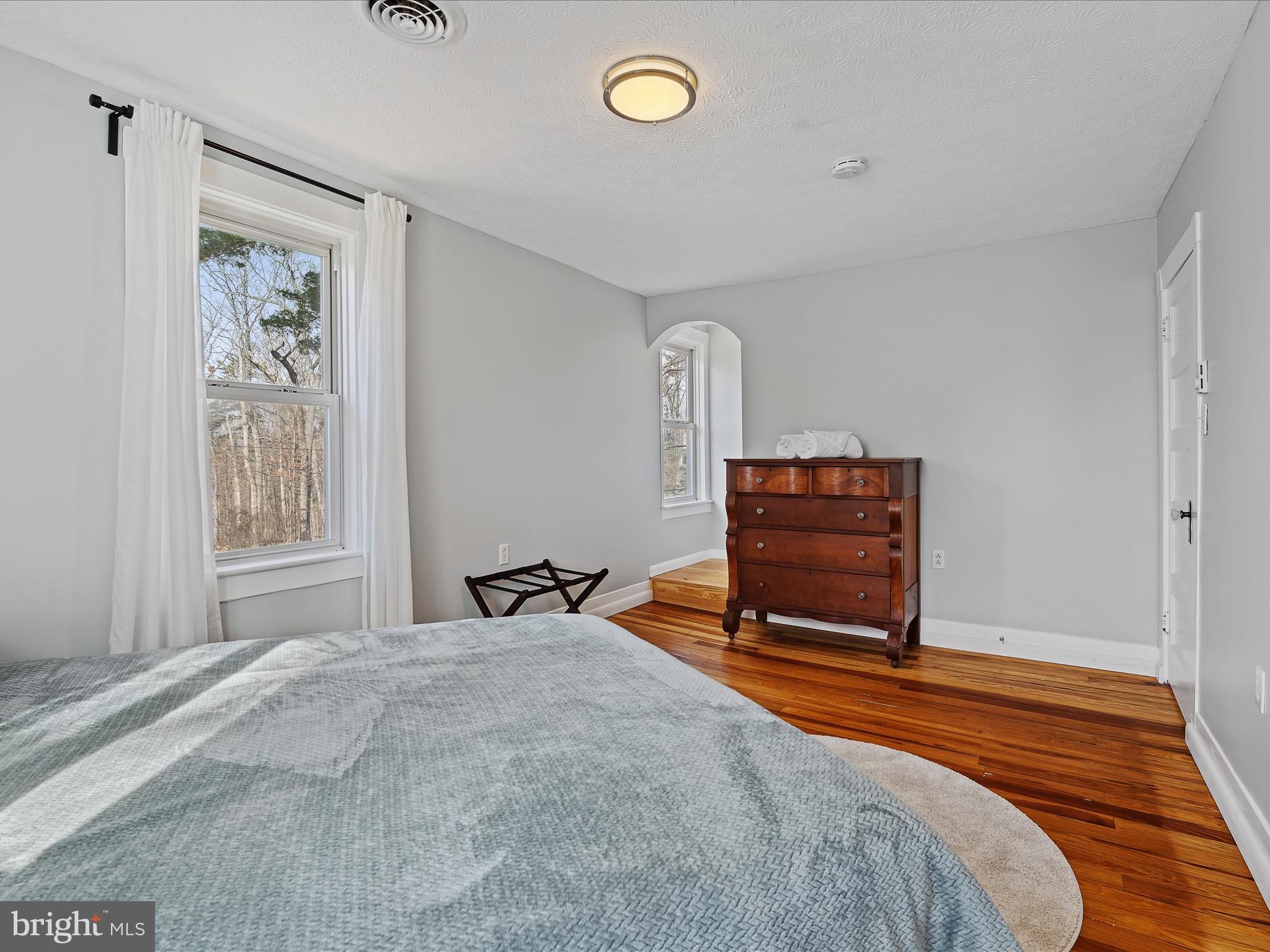 64 Linden Farm Ln