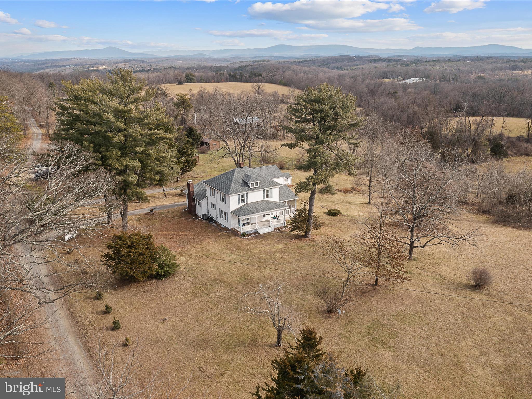 64 Linden Farm Ln