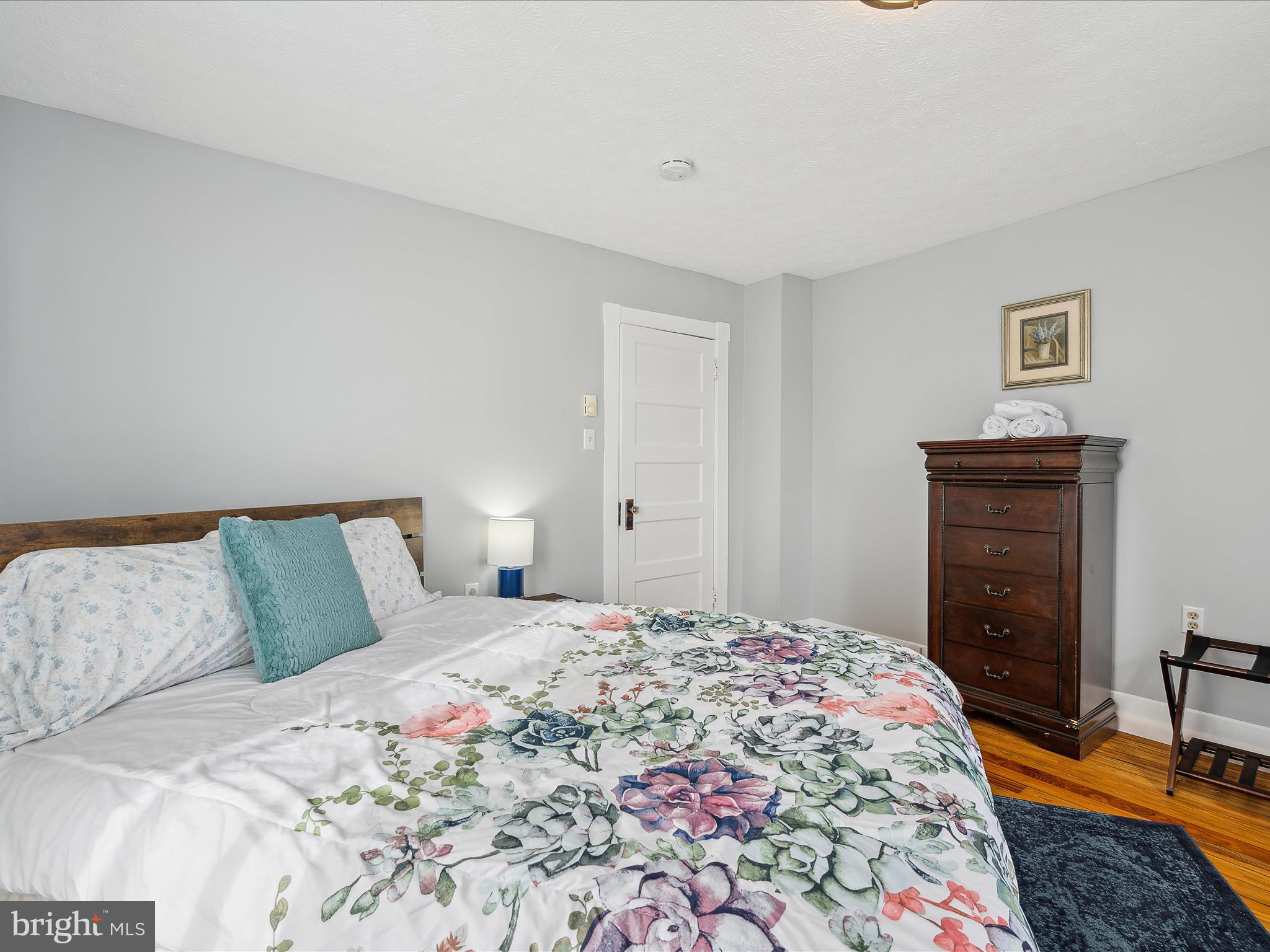 64 Linden Farm Ln