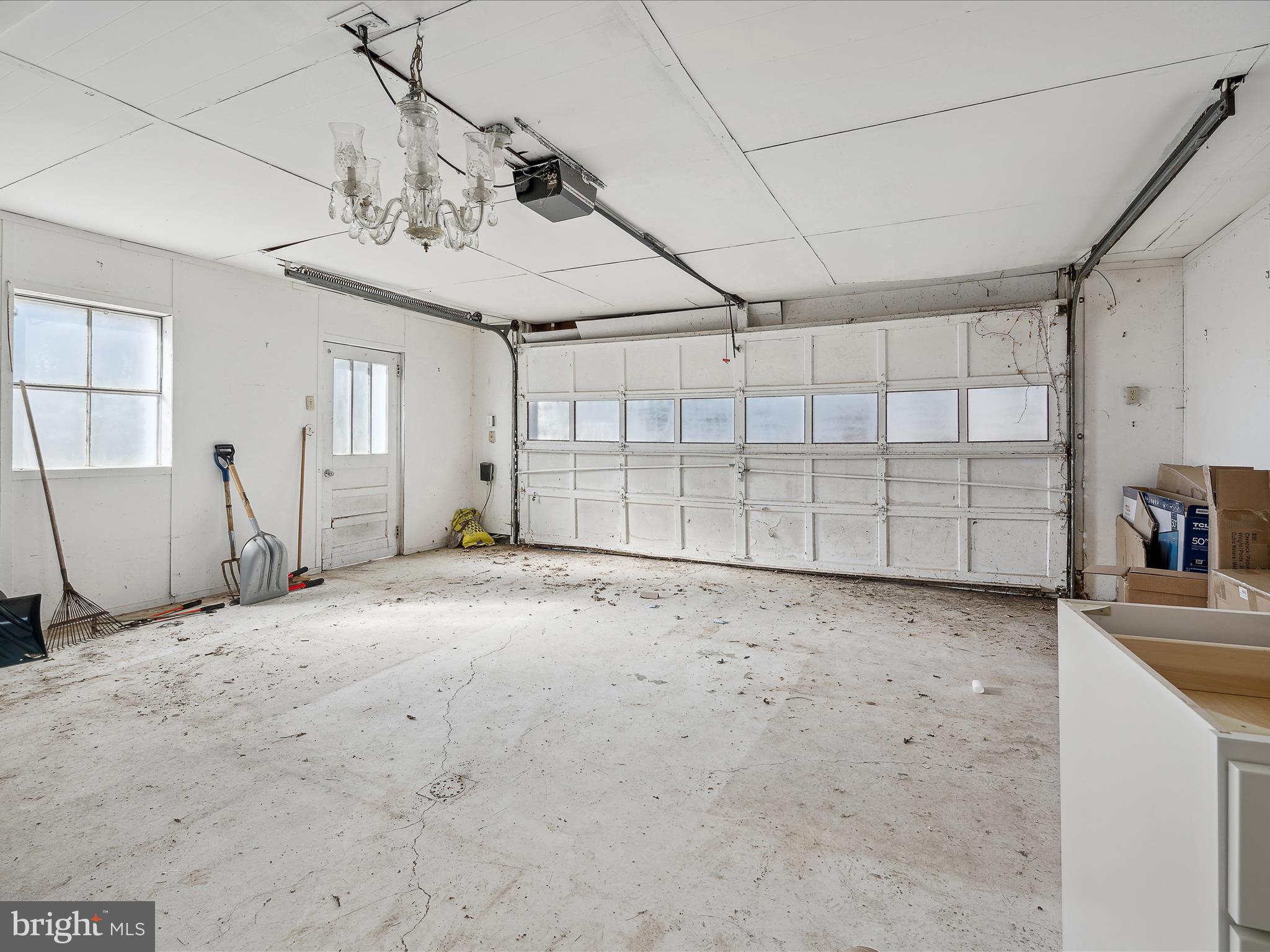 64 Linden Farm Ln