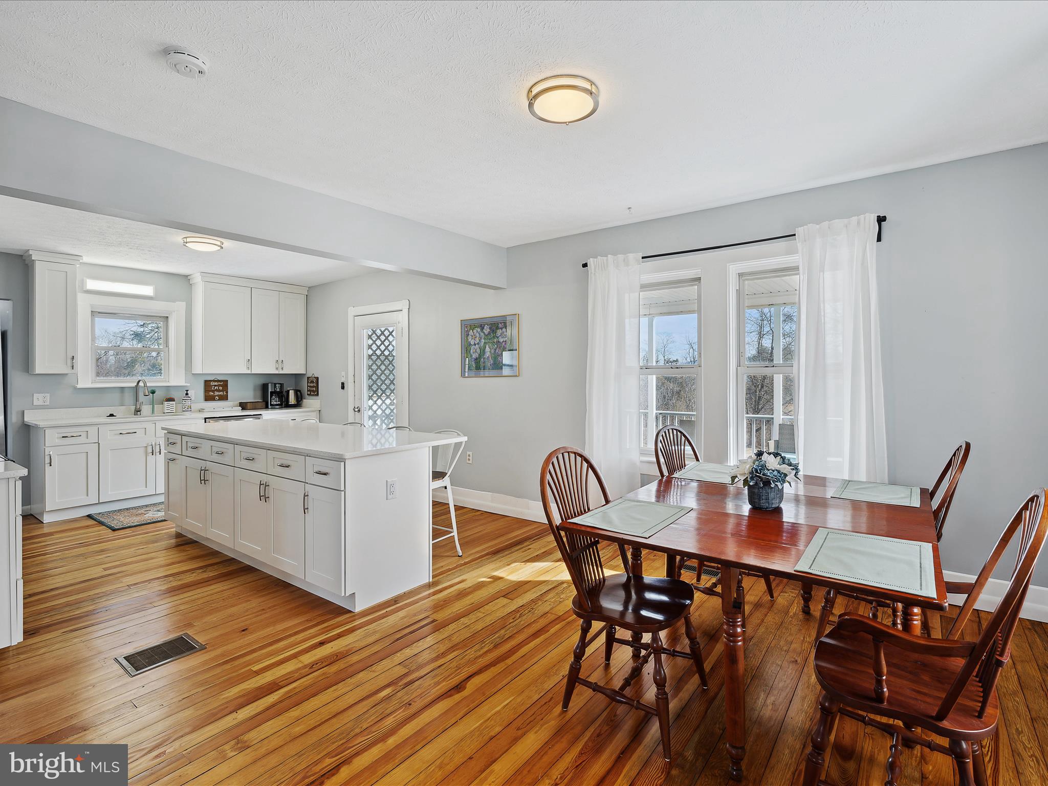 64 Linden Farm Ln