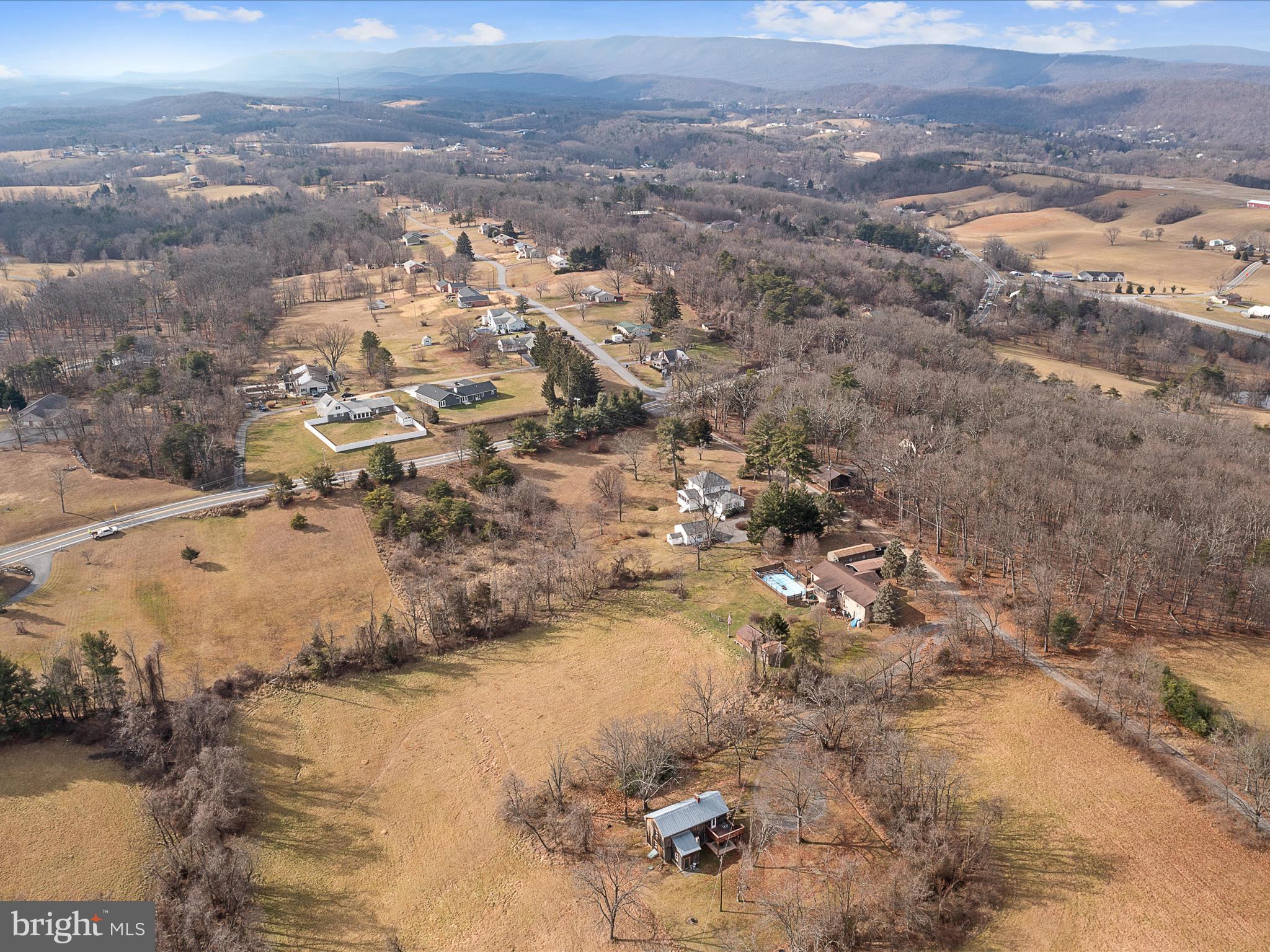 64 Linden Farm Ln