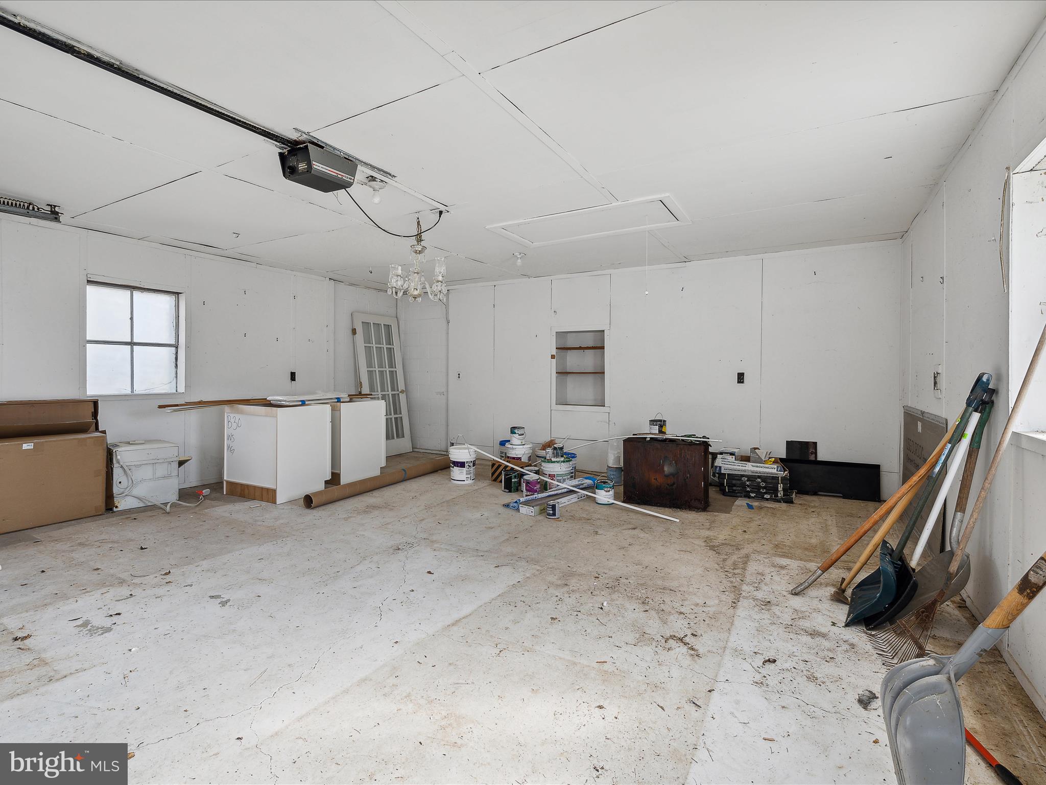 64 Linden Farm Ln