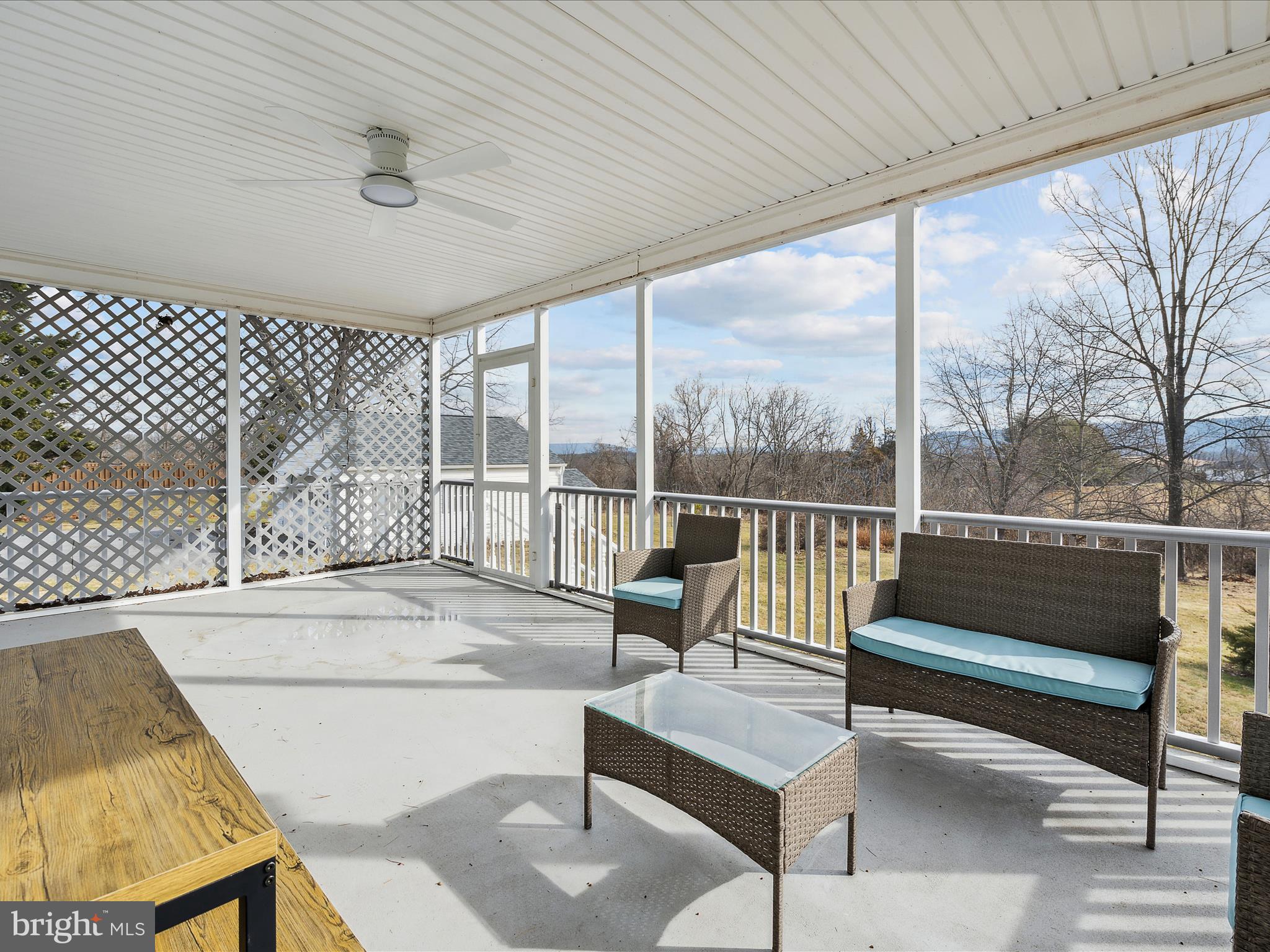 64 Linden Farm Ln