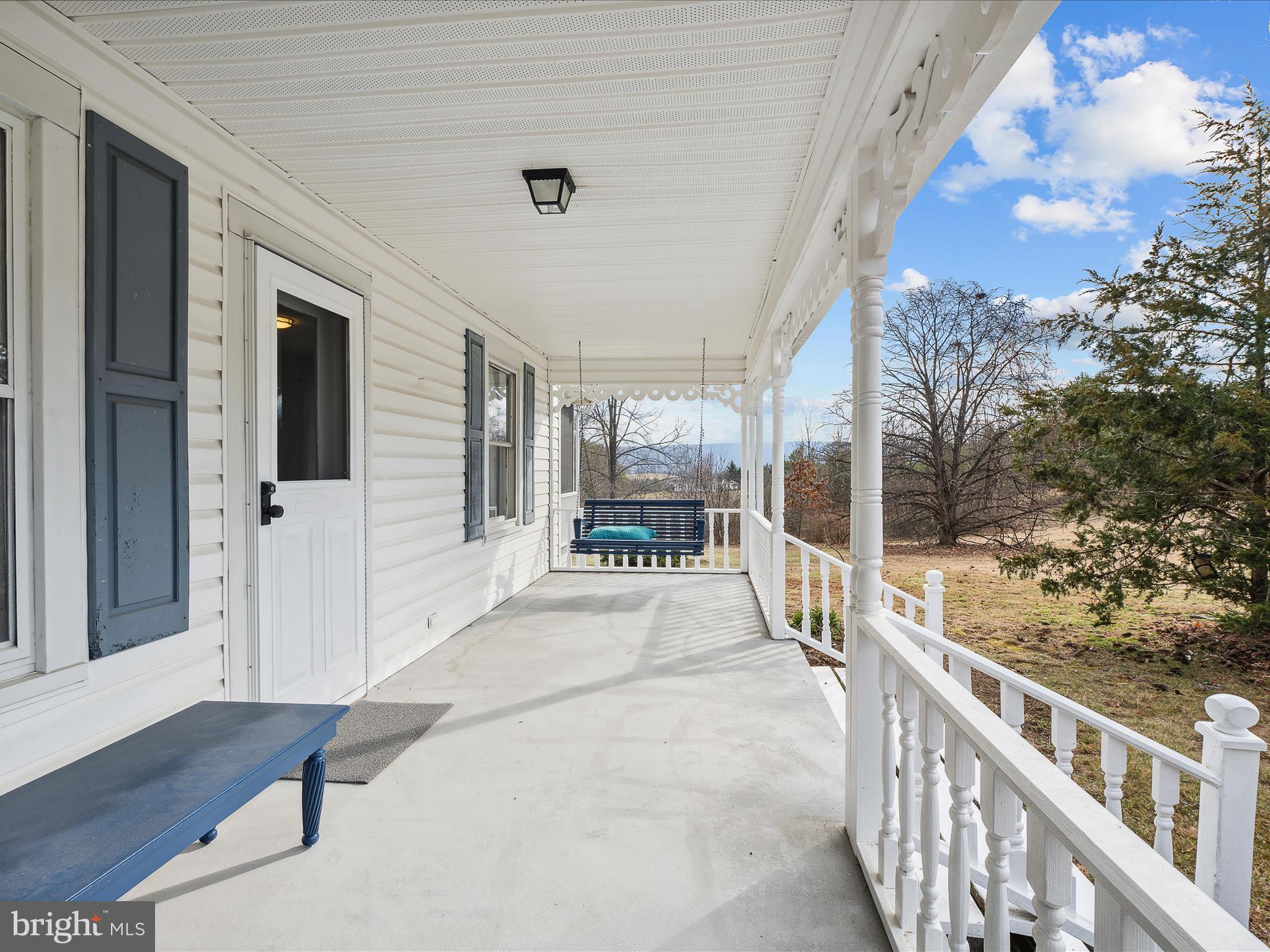 64 Linden Farm Ln