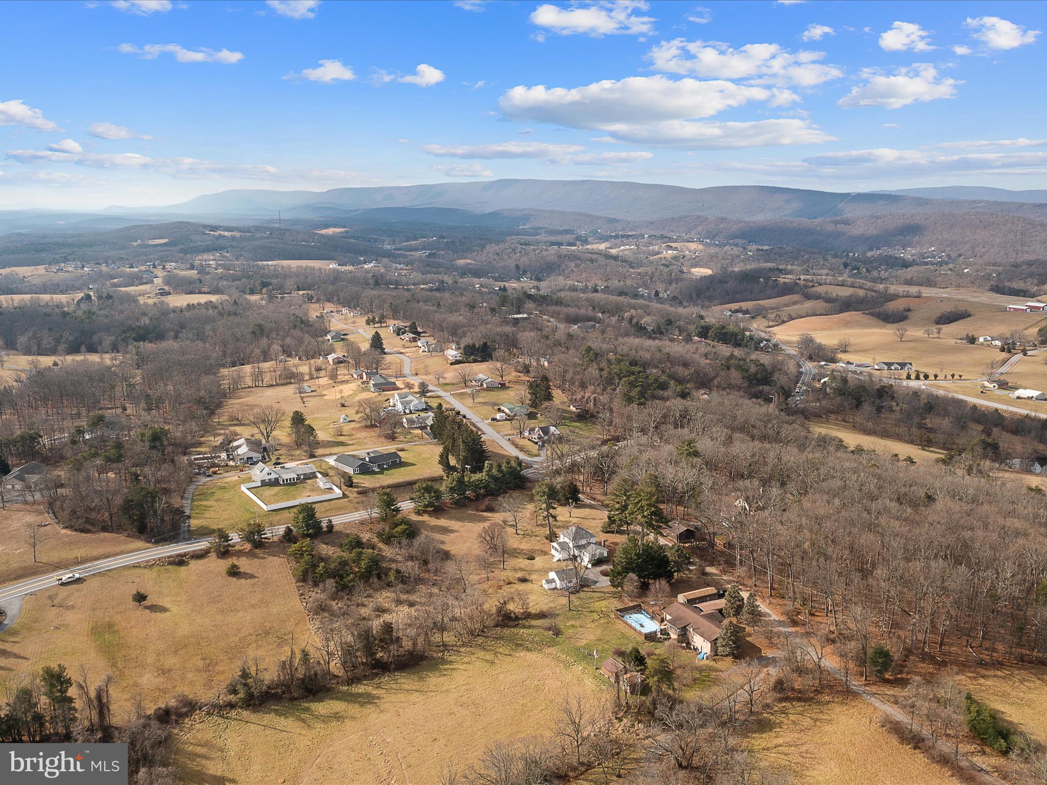 64 Linden Farm Ln
