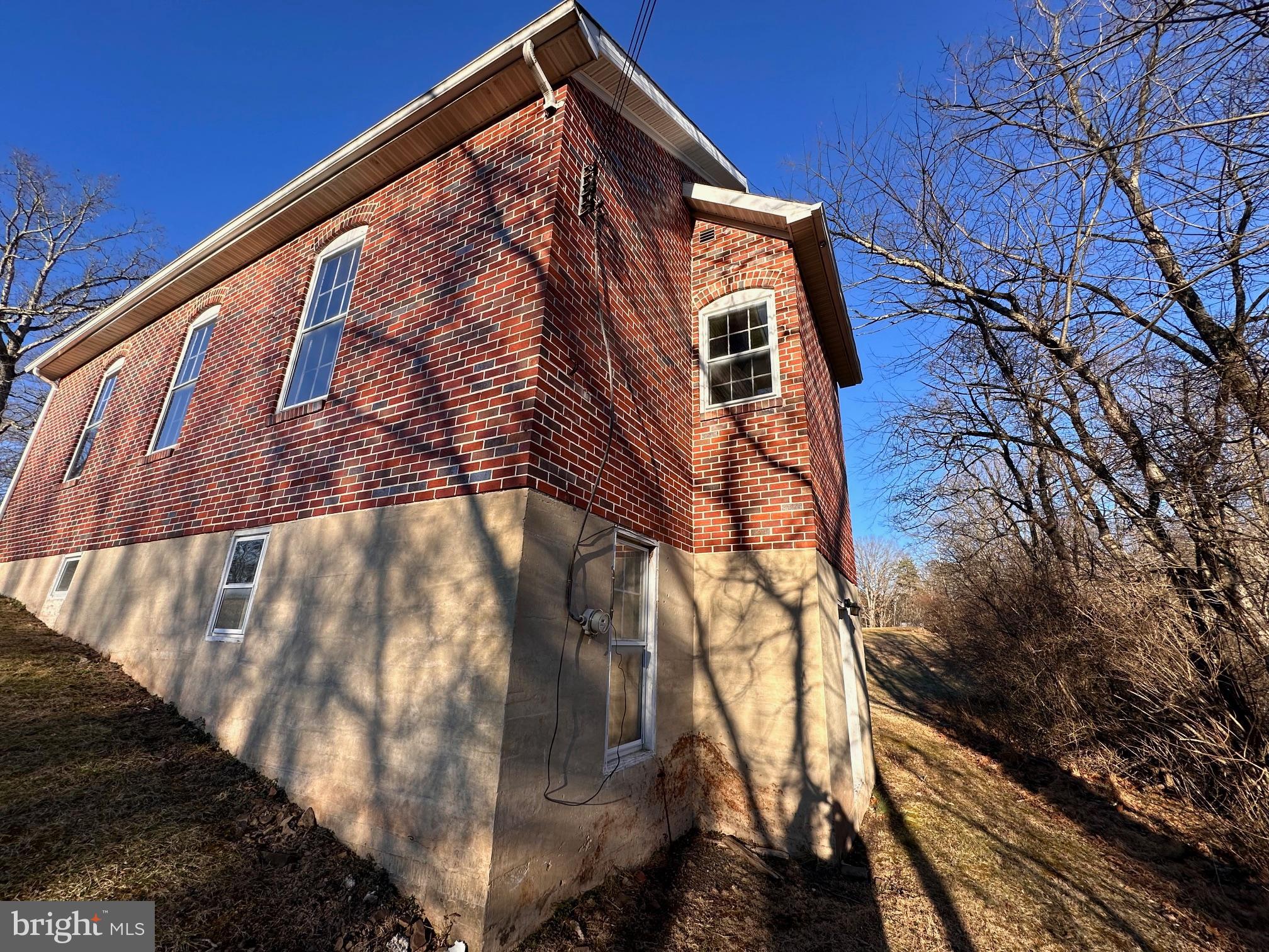 1663 Sticky Kline Rd