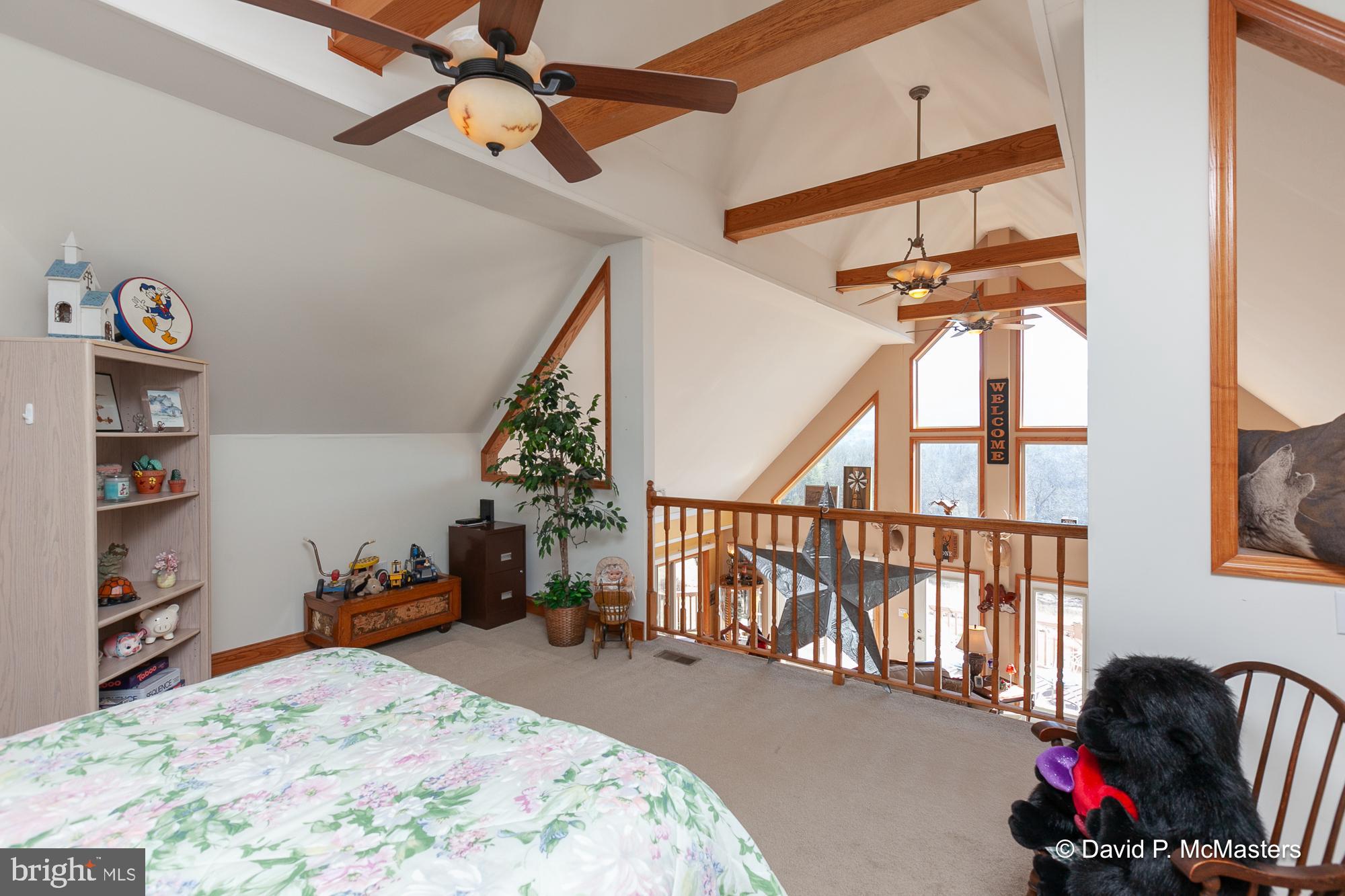 18092 Cacapon Rd