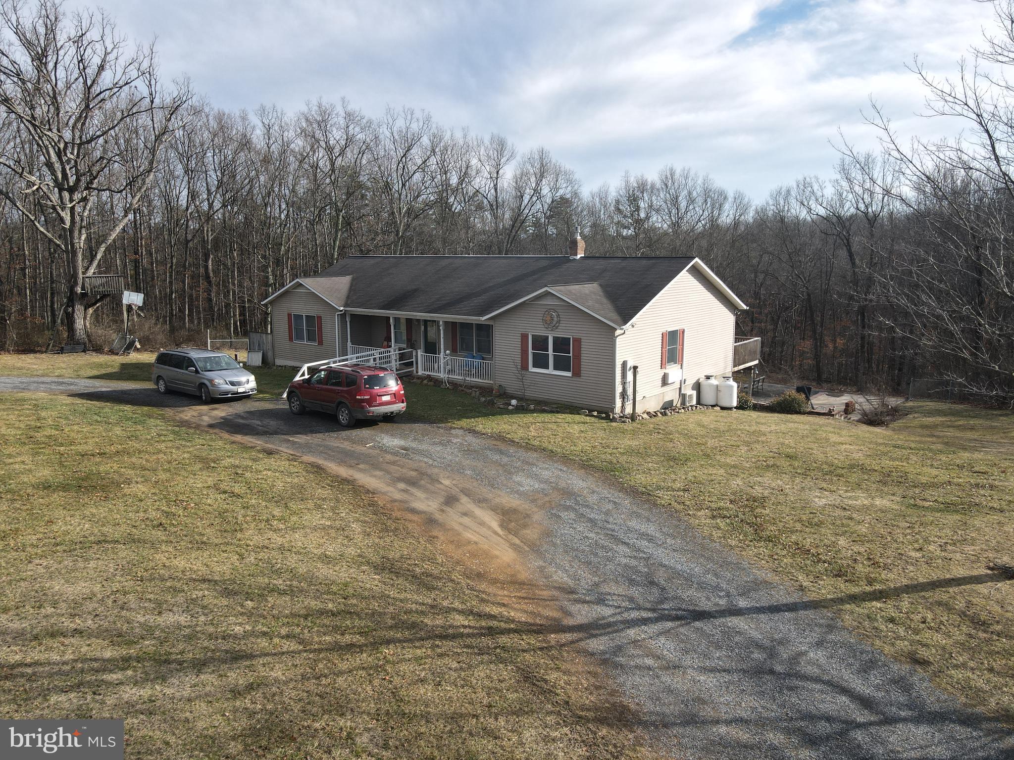 650 Mawani Village Ln