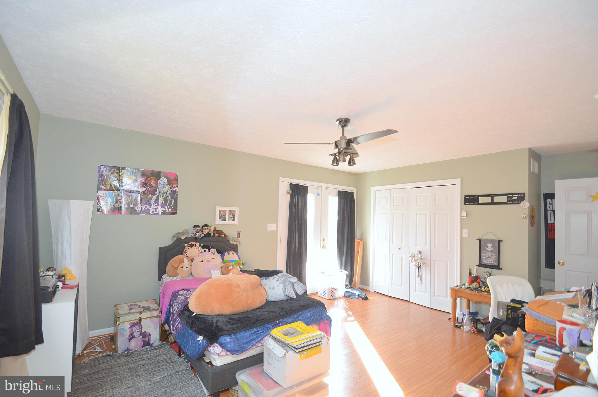 650 Mawani Village Ln