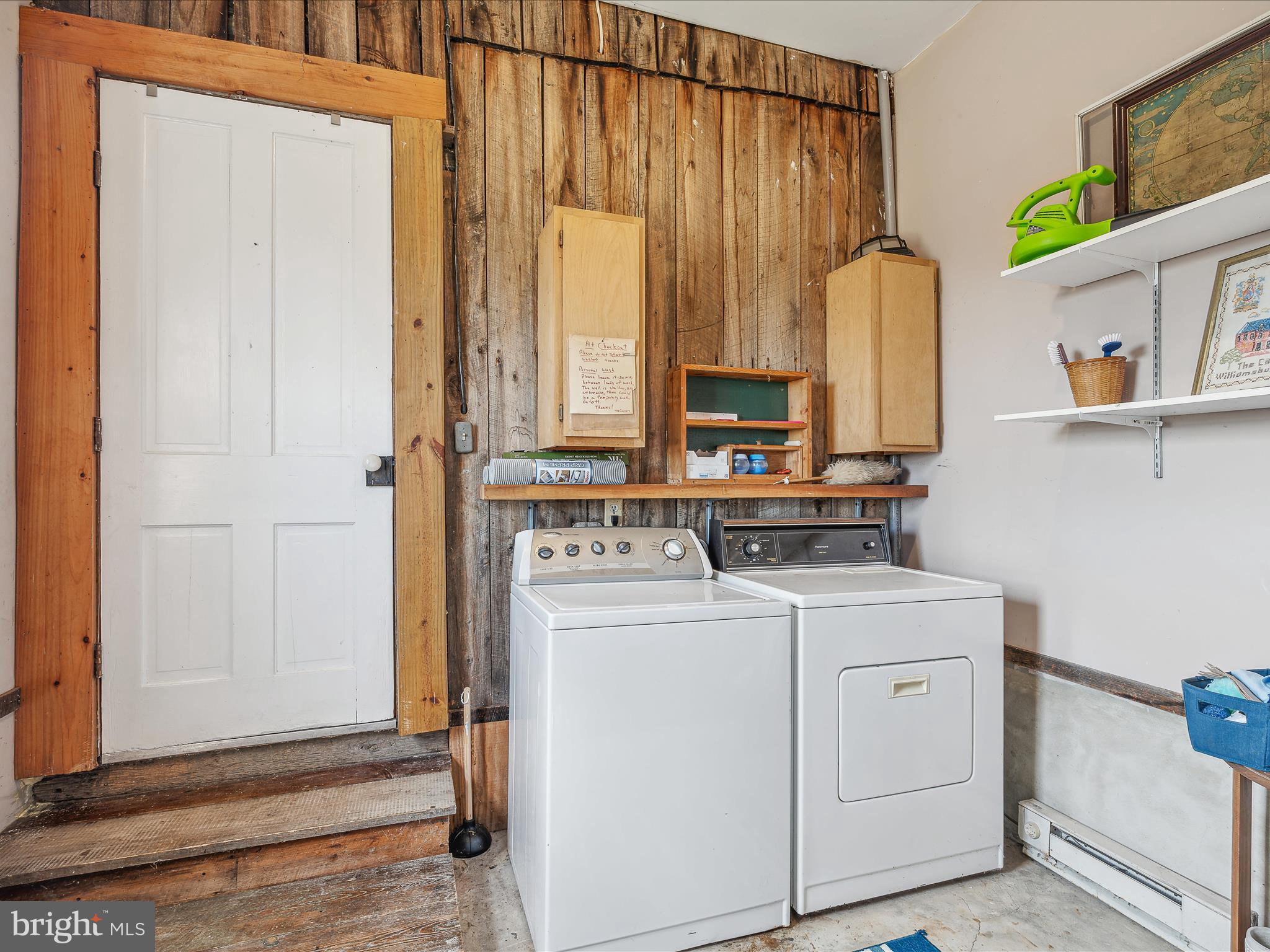 112 Linden Farm Ln
