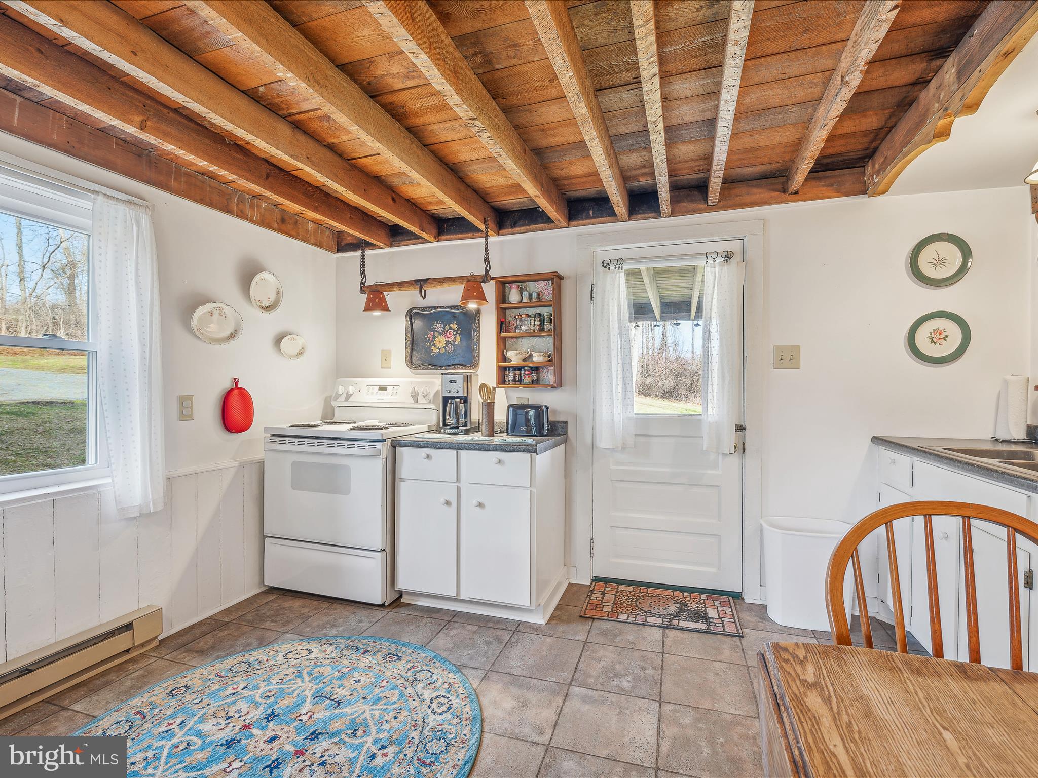 112 Linden Farm Ln