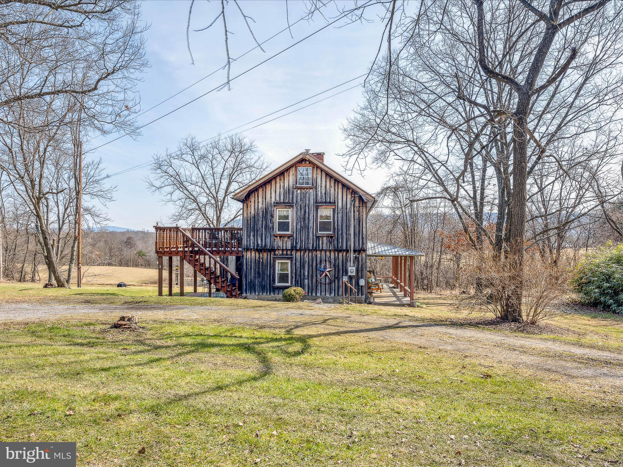 112 Linden Farm Ln