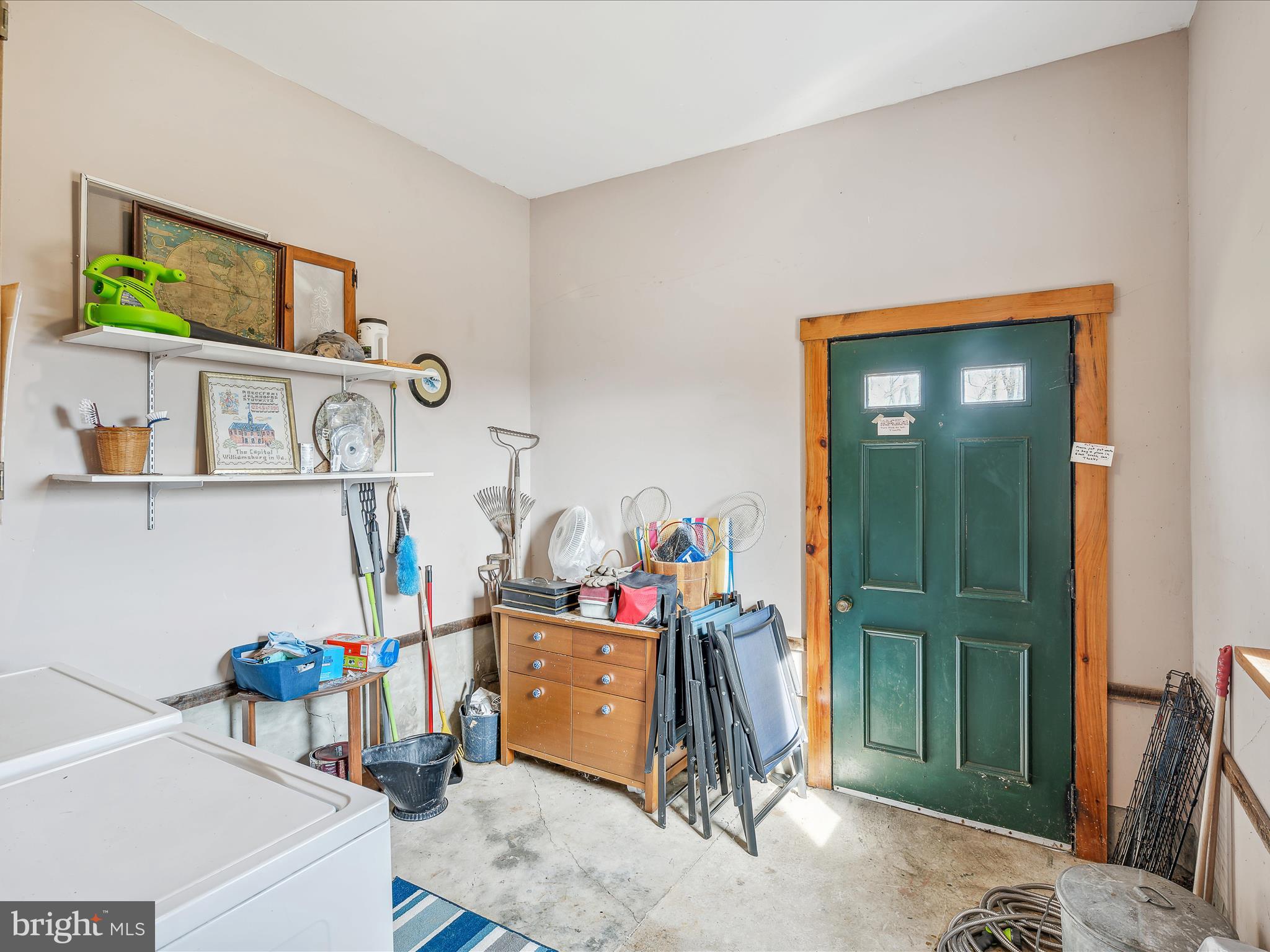 112 Linden Farm Ln